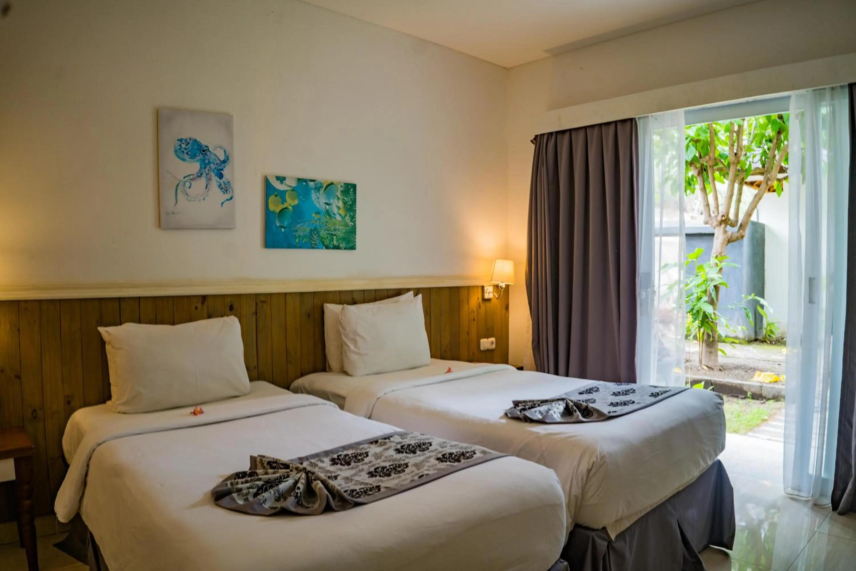Bed in Royal Regantris Villa Karang