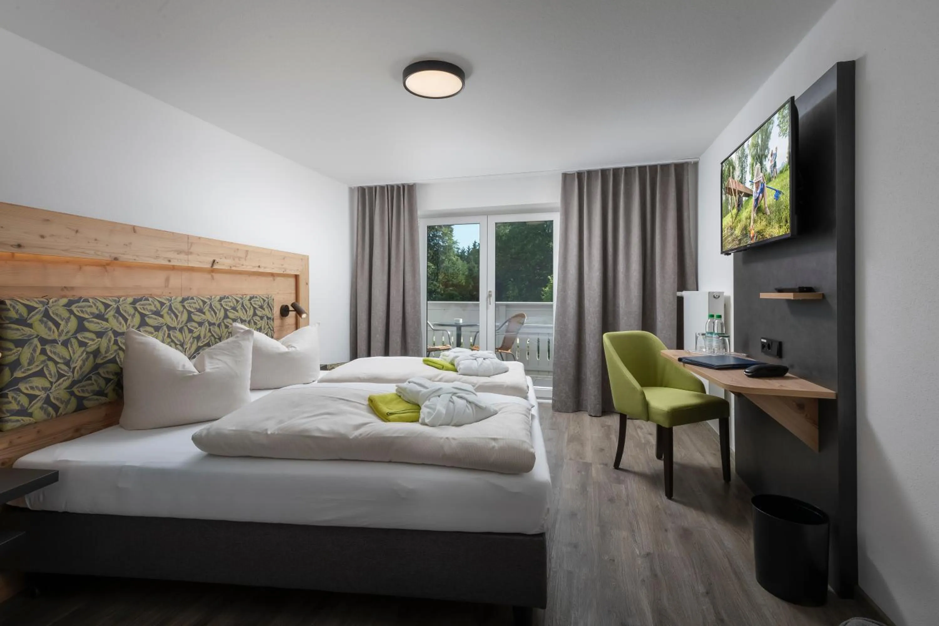 Bed in Farbinger Hof