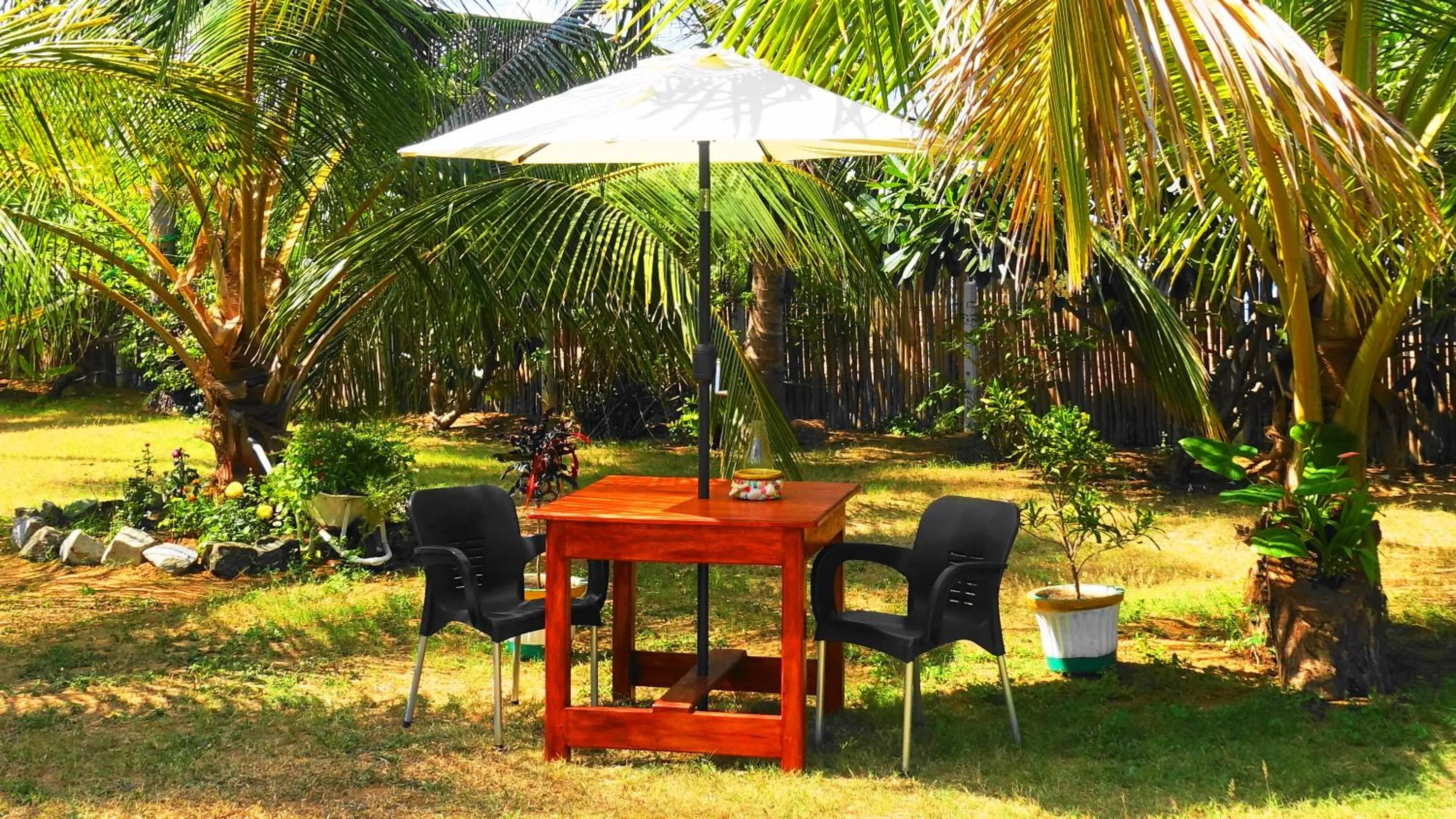 Garden in Regina Beach Bungalow