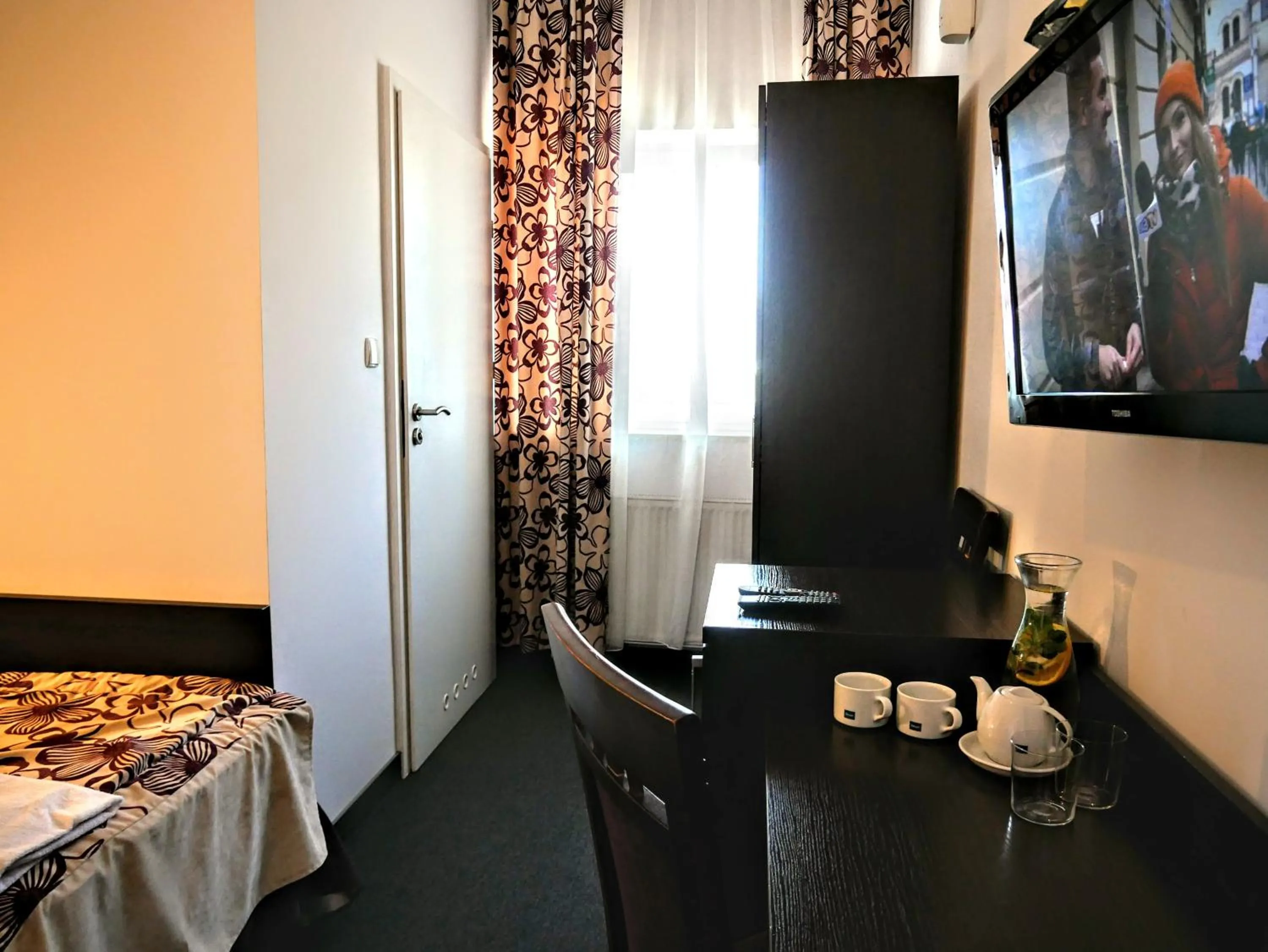 Bed in Hostel Evotel