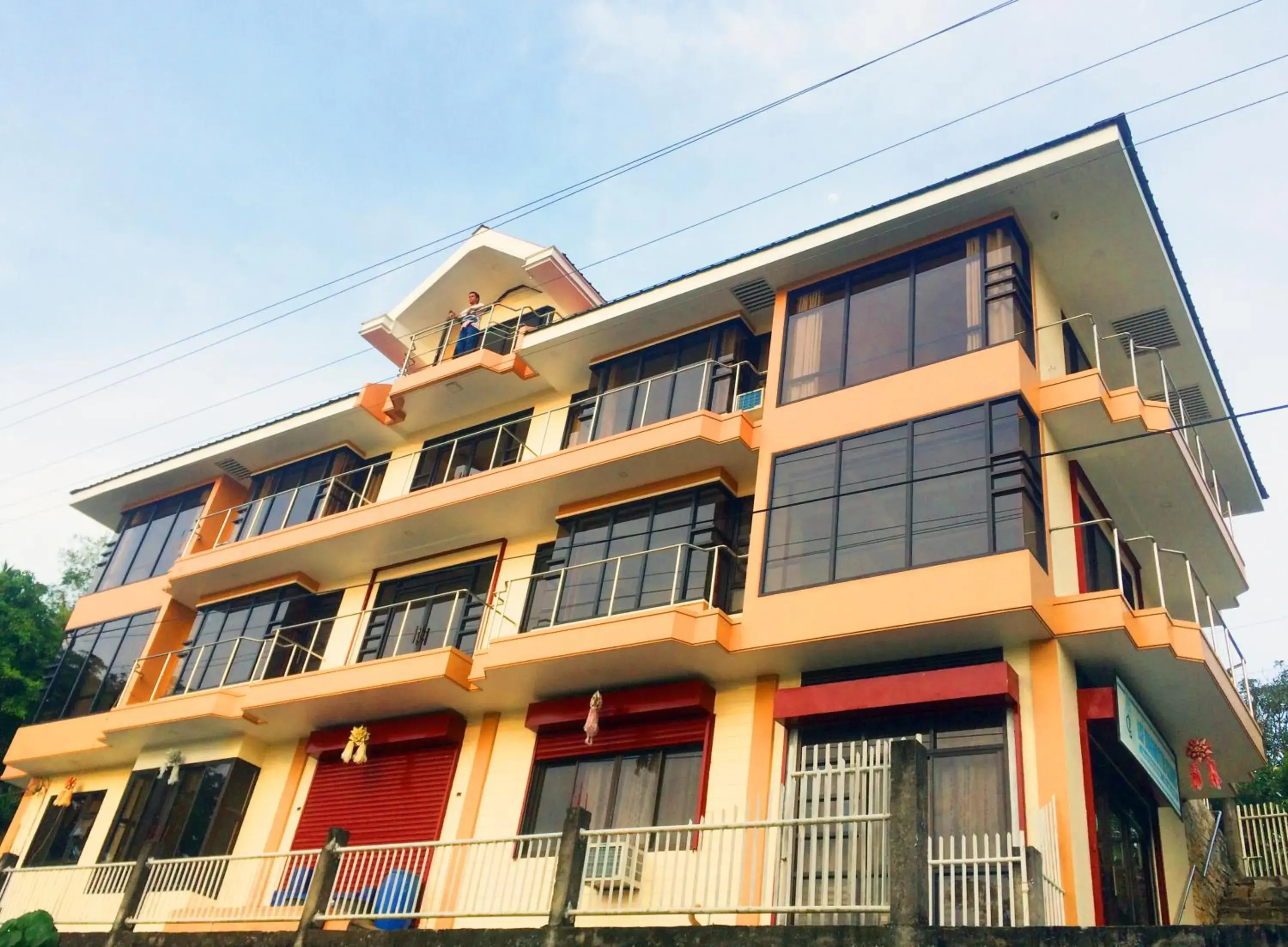 Property building in LCF - BB Hotel Property building in LCF - BB Hotel