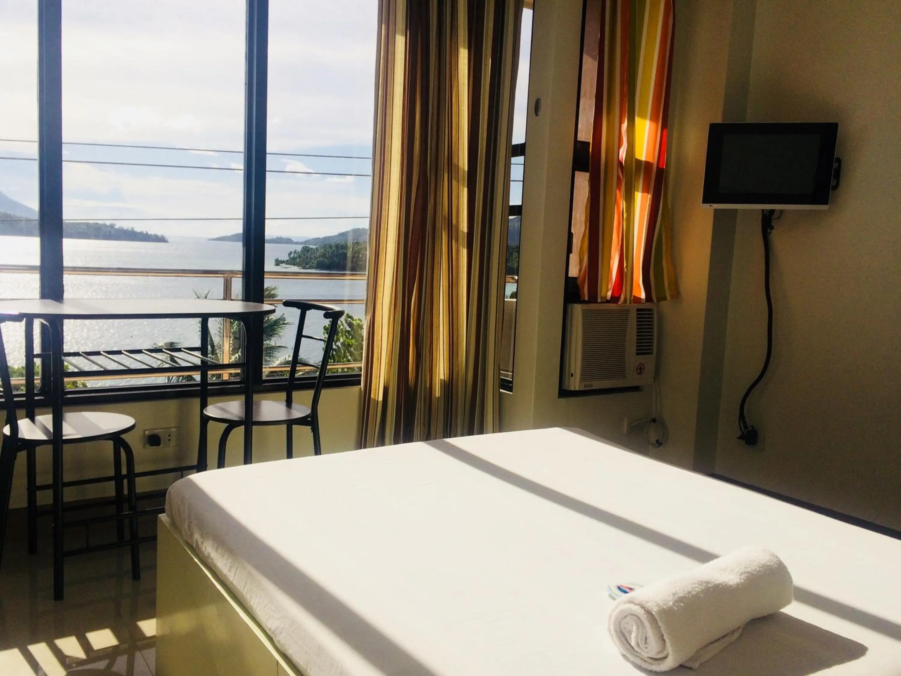 TV and multimedia, Bed in LCF - BB Hotel