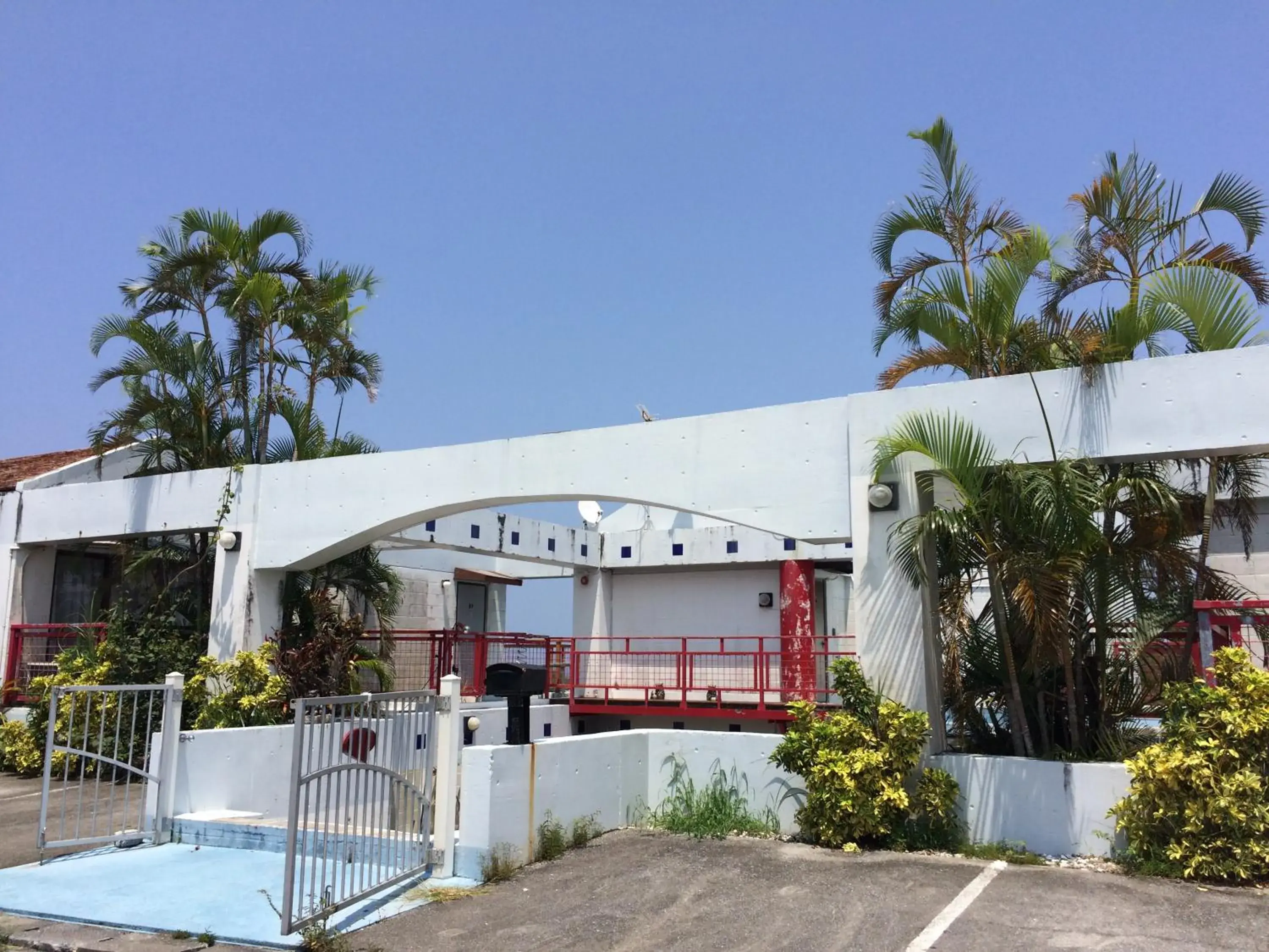 Facade/entrance in Surfside Bed & Breakfast Facade/entrance in Surfside Bed & Breakfast