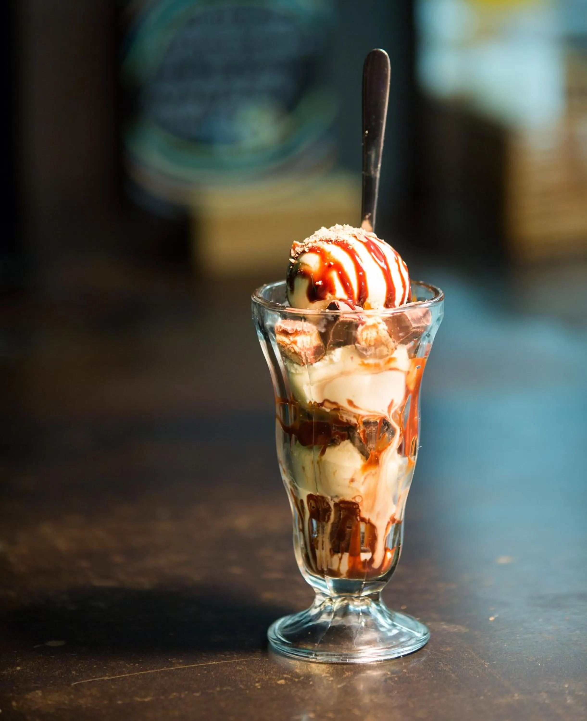 Restaurant/places to eat in Student Hostel