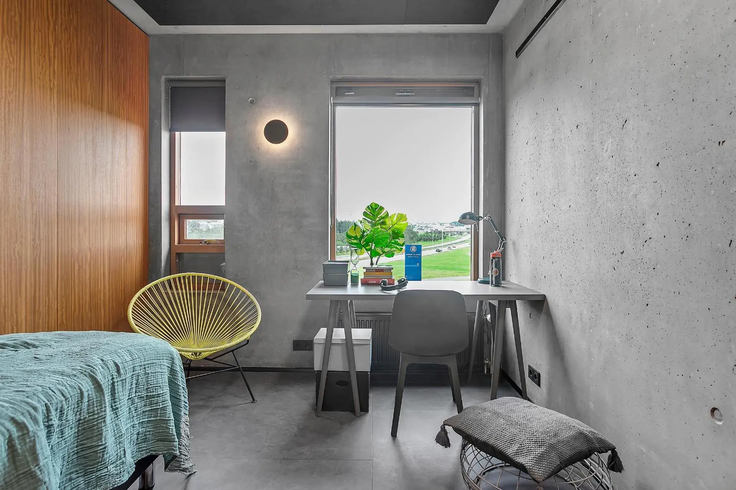 Deluxe Twin Room with Private Bathroom in Student Hostel Deluxe Twin Room with Private Bathroom in Student Hostel