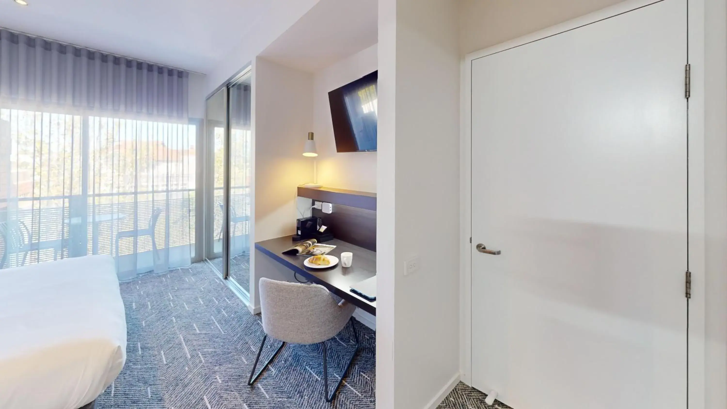 Seating area, Bed in Punthill Essendon Seating area, Bed in Punthill Essendon