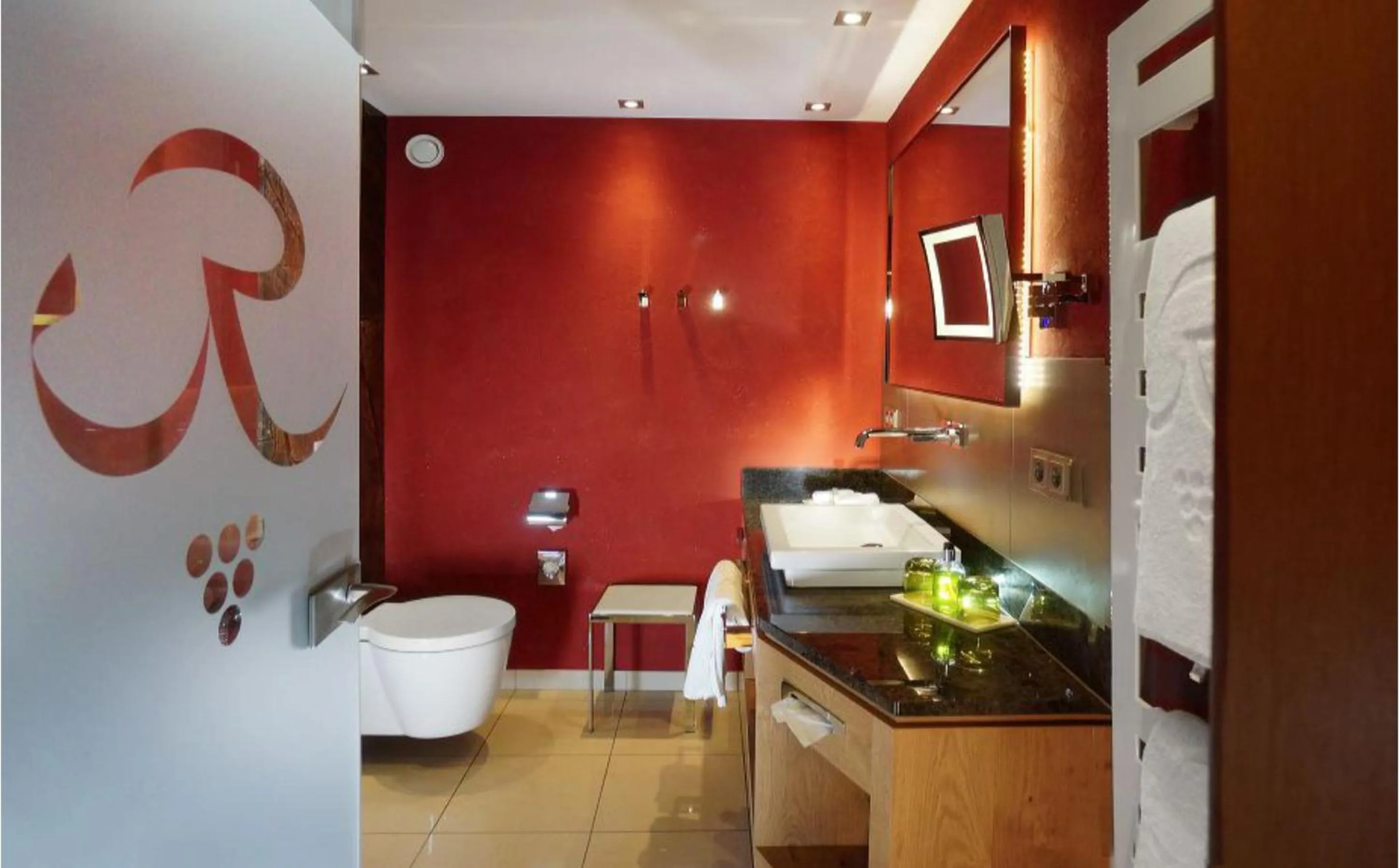 Toilet in Hotel Rebstock Durbach