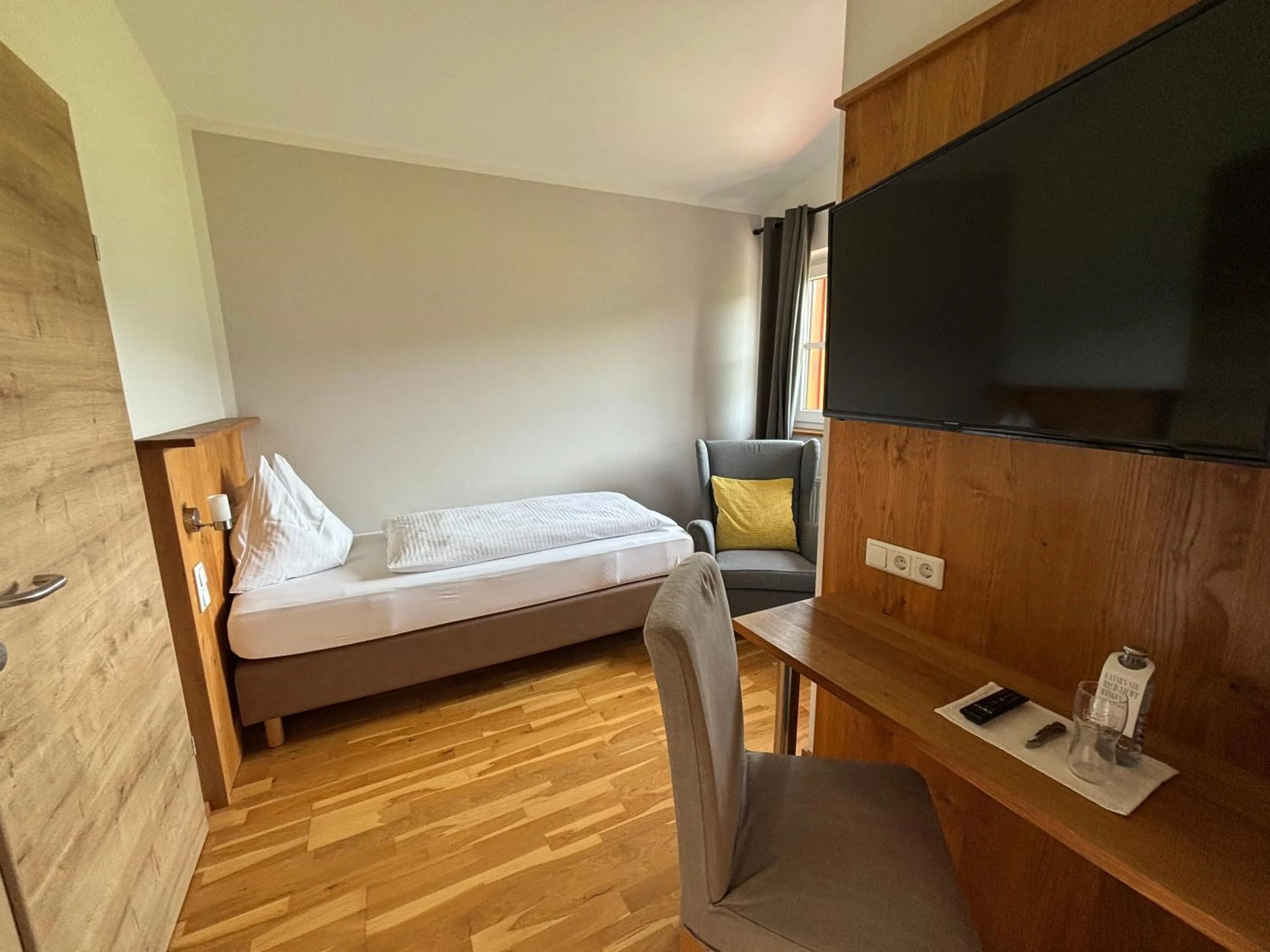 Bed in Hotel Fischachstubn