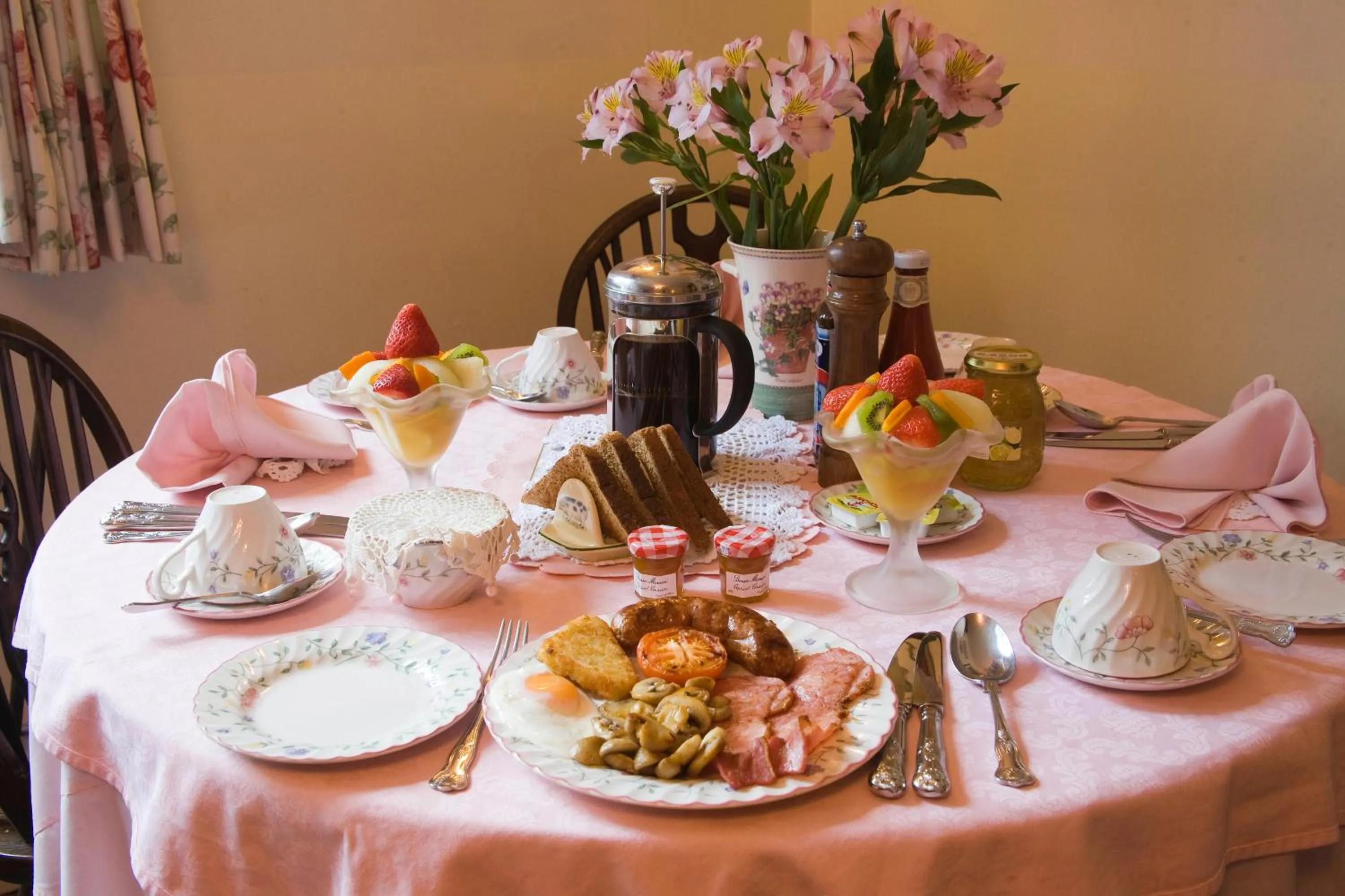 Food and drinks in Park Cottage