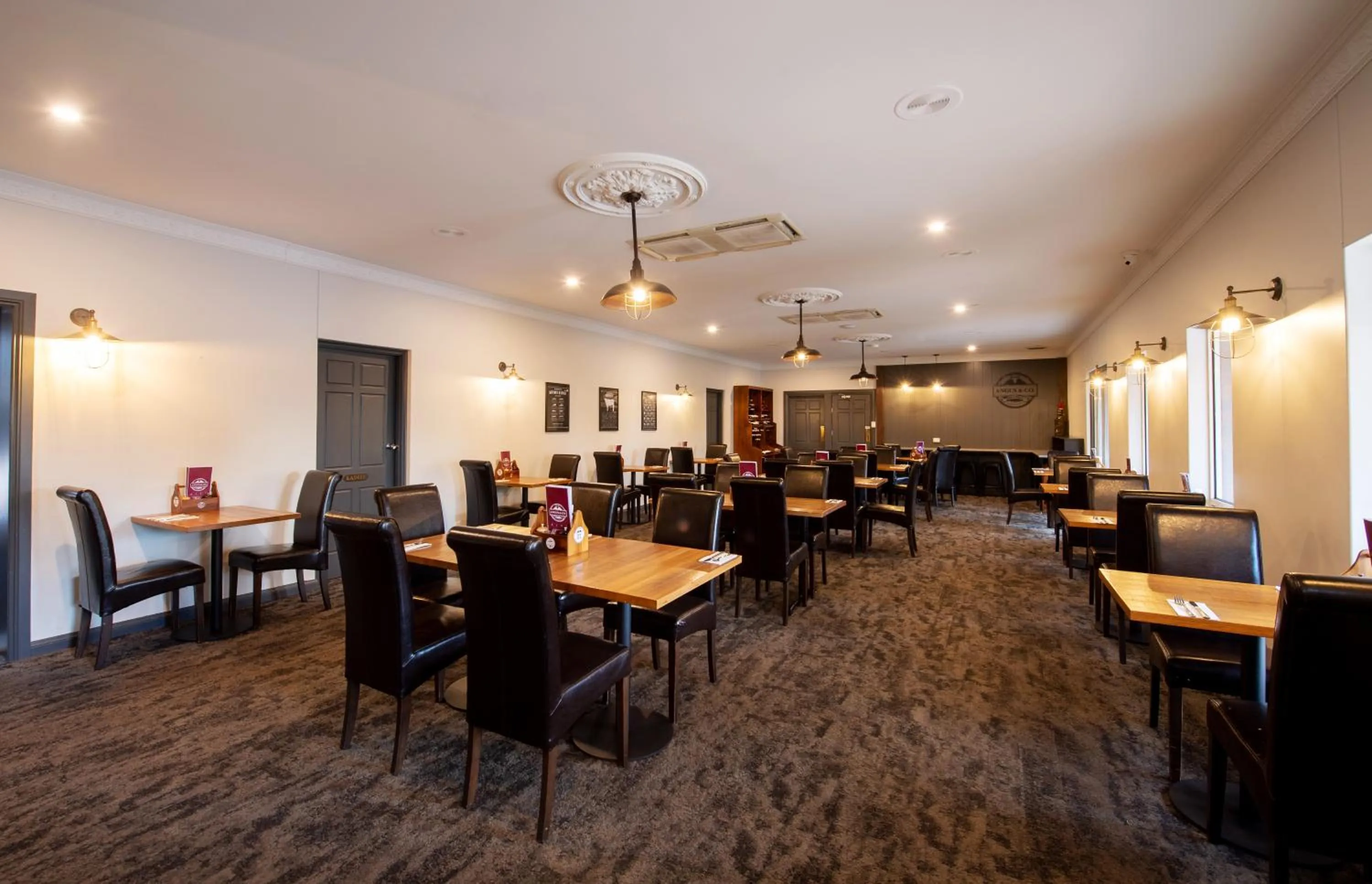 Restaurant/places to eat in Breakfree Port Pirie