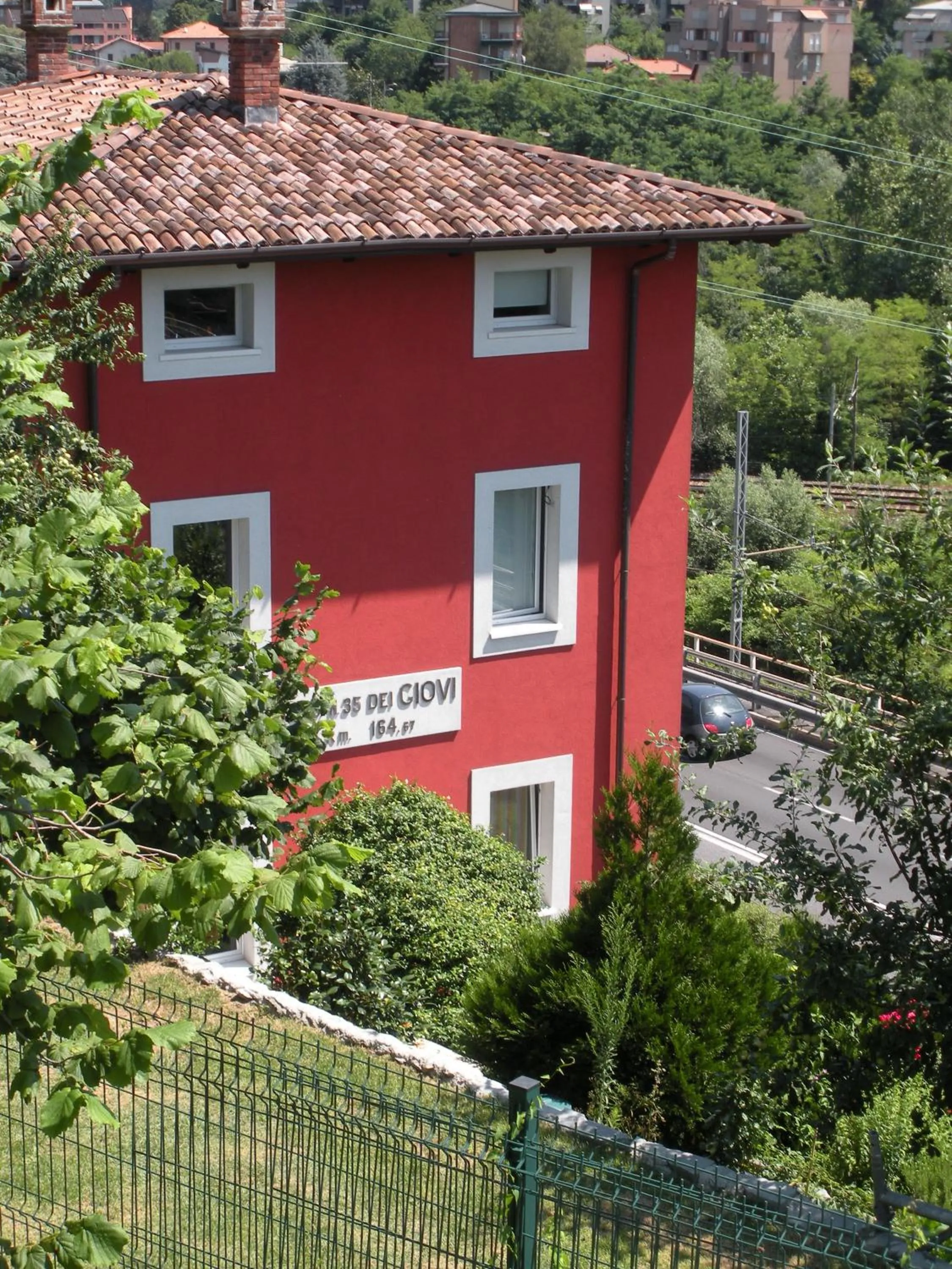 Facade/entrance in B&B Casa Cantoniera