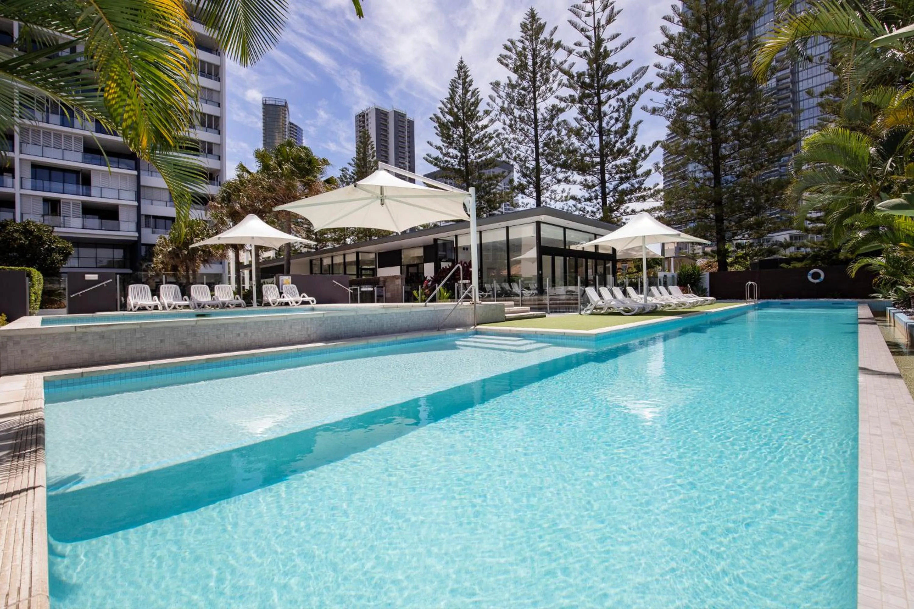 Swimming pool in Ultra Broadbeach
