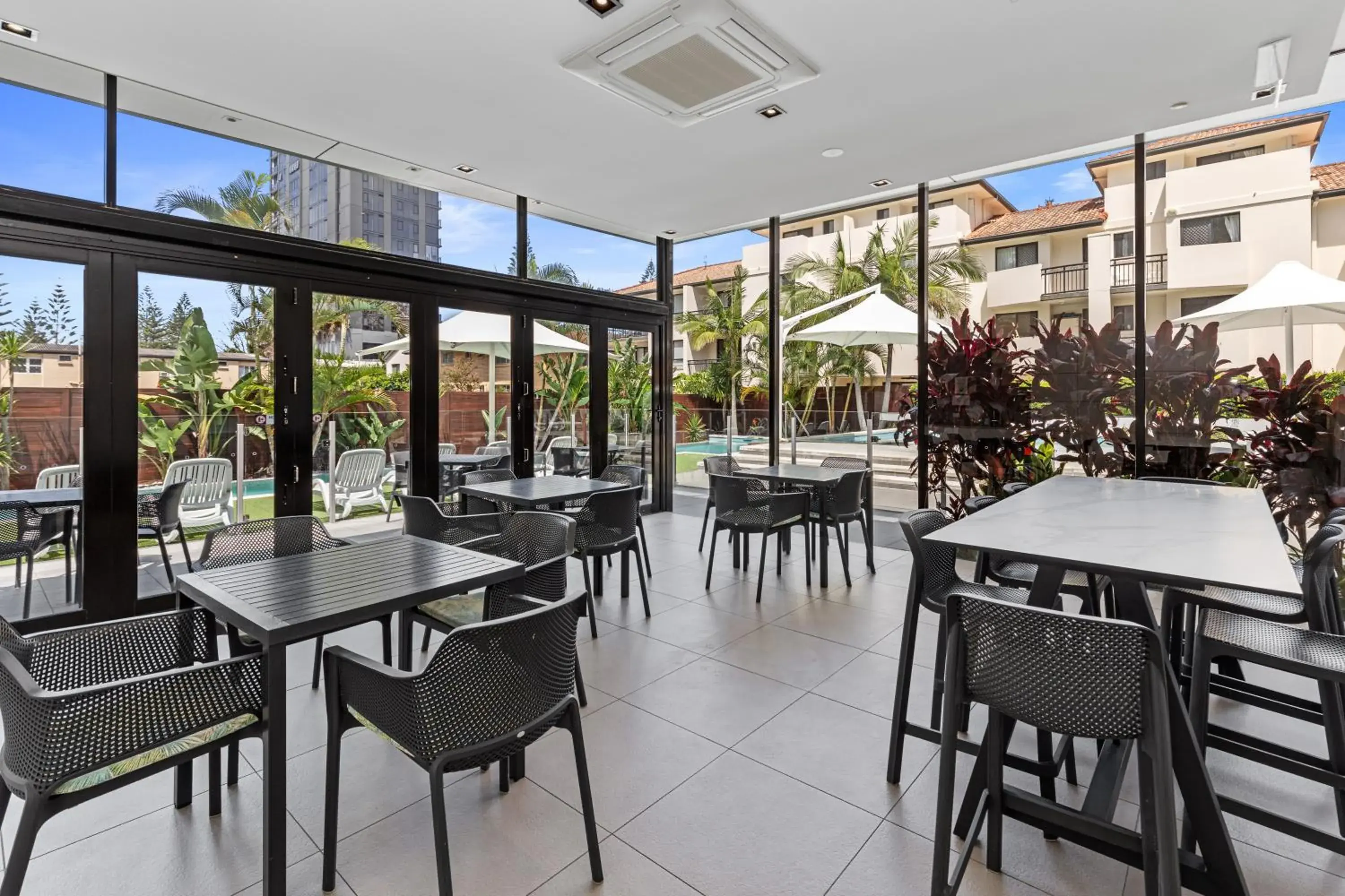 Area and facilities in Ultra Broadbeach Area and facilities in Ultra Broadbeach