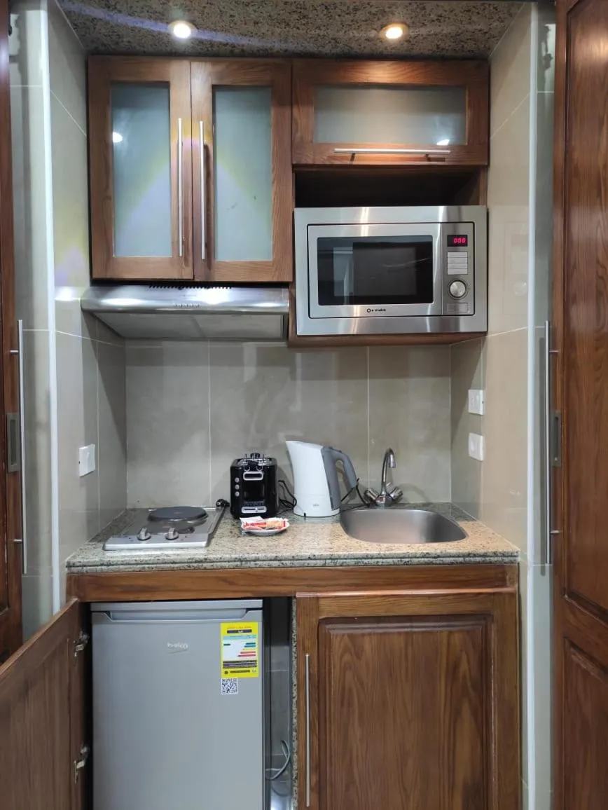 E-Just Hotel Borg El Arab