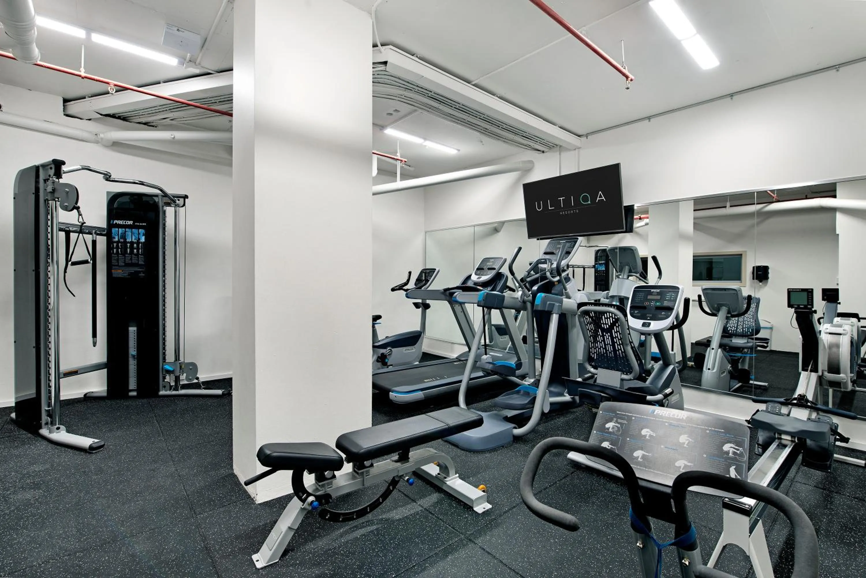 Fitness centre/facilities in ULTIQA Beach Haven on Broadbeach