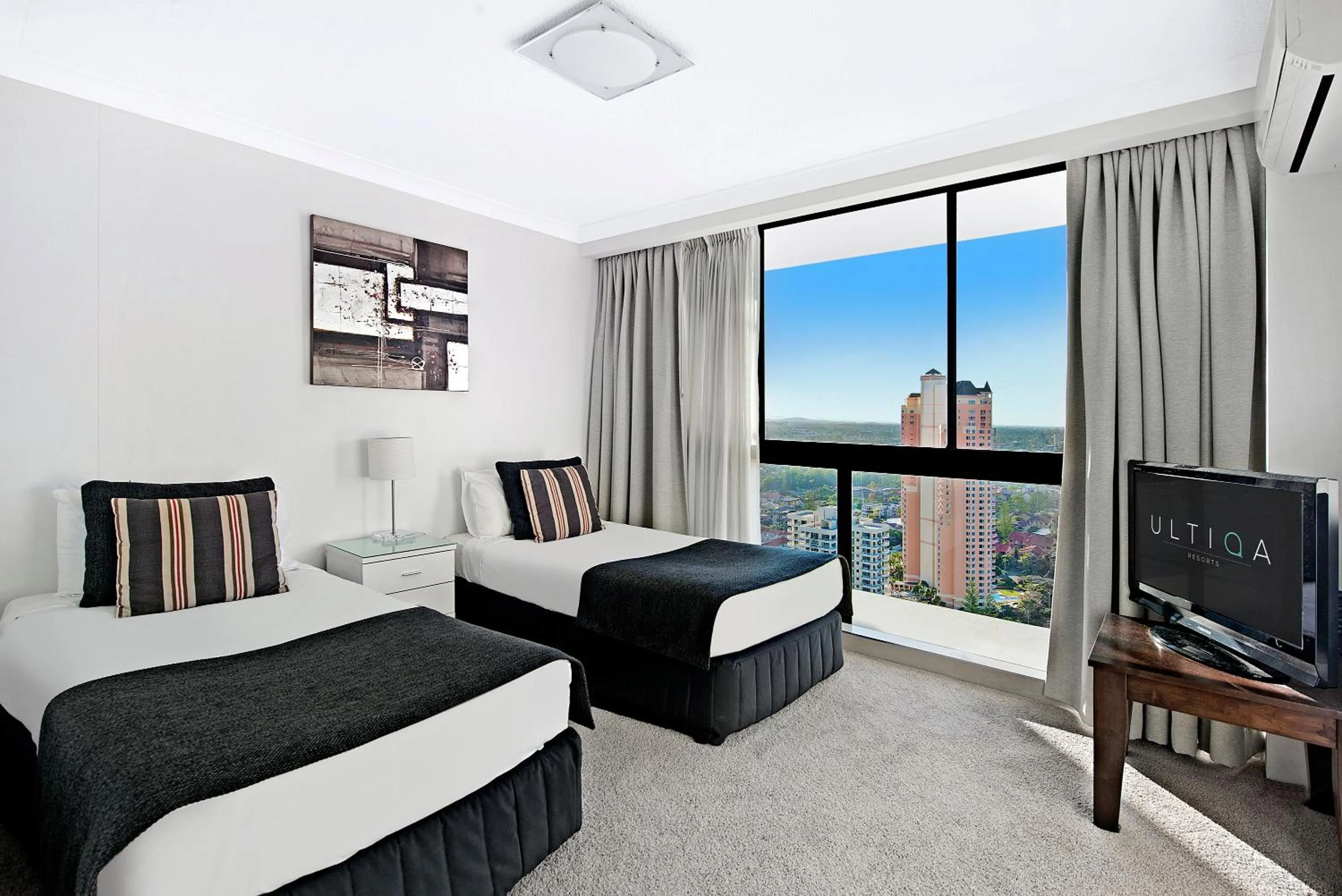 Bedroom, Bed in ULTIQA Beach Haven on Broadbeach