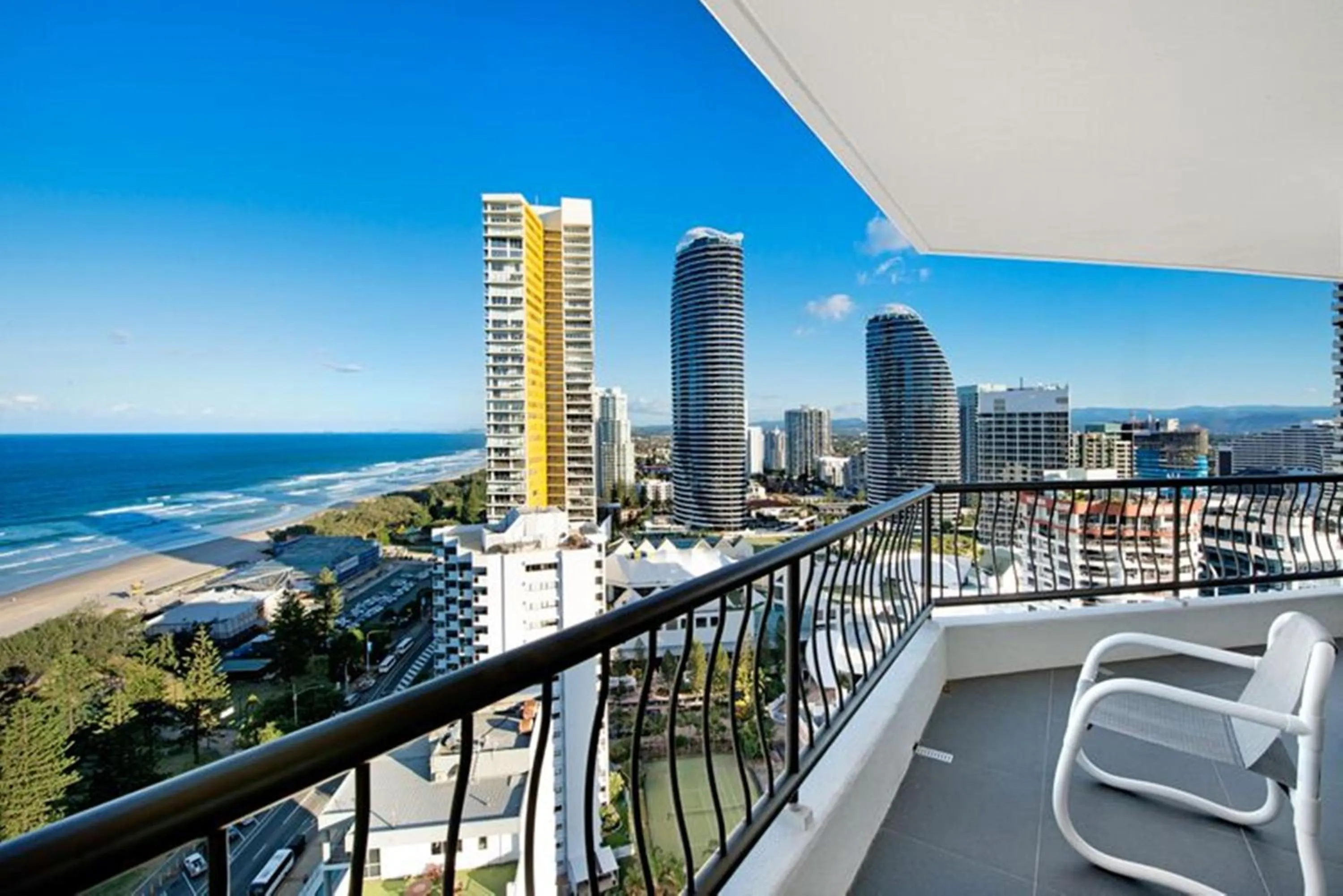 Balcony/Terrace in ULTIQA Beach Haven on Broadbeach