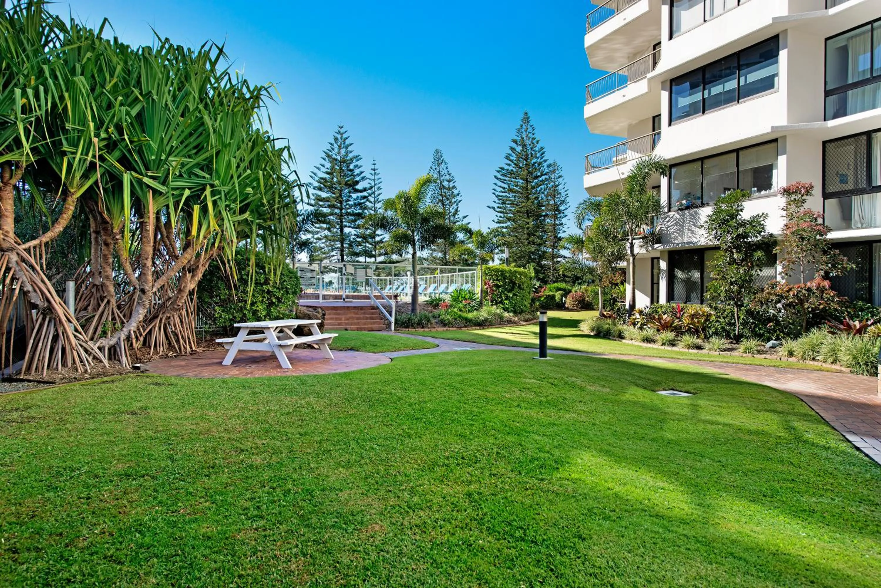 BBQ facilities in ULTIQA Beach Haven on Broadbeach