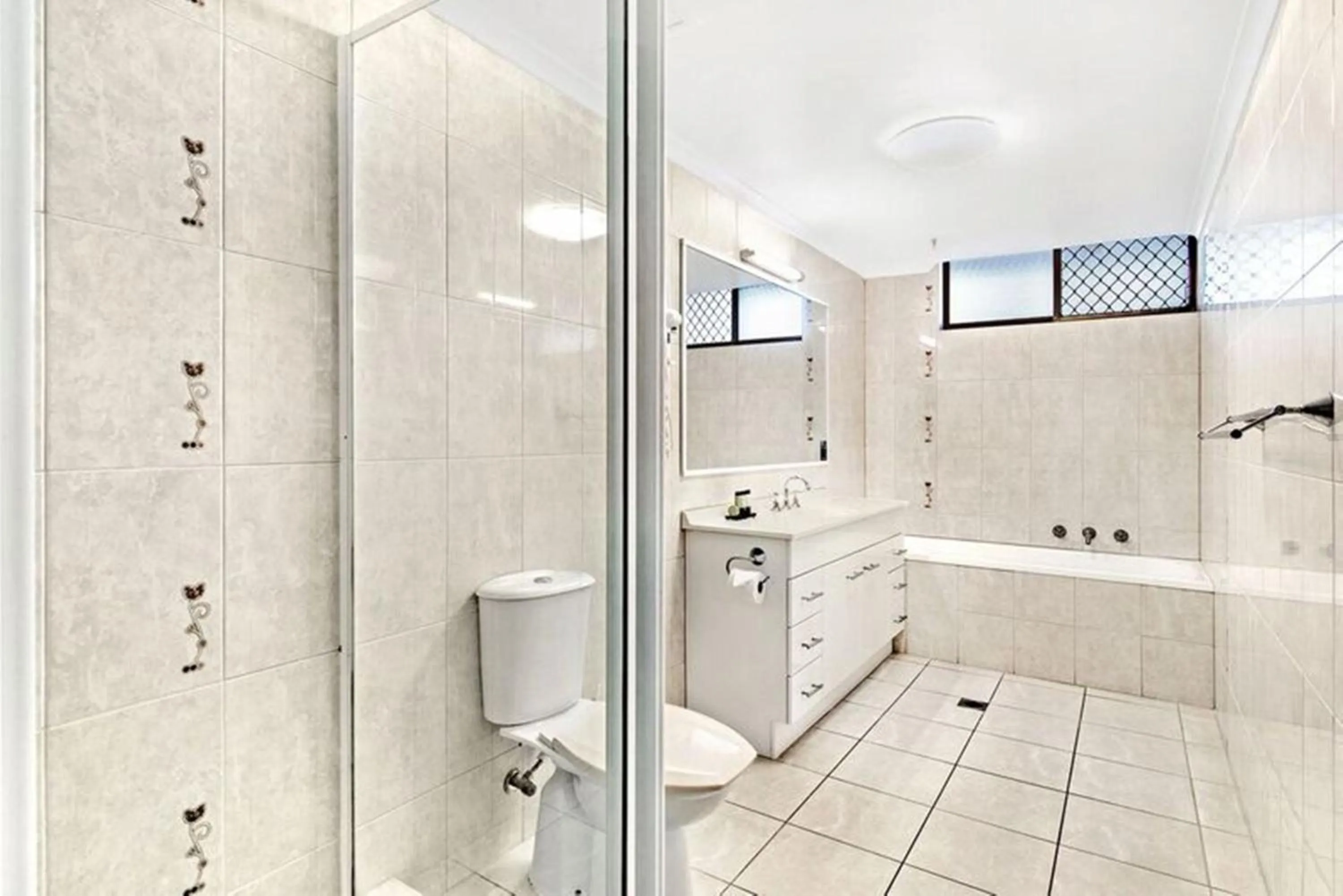 Bedroom in ULTIQA Beach Haven on Broadbeach