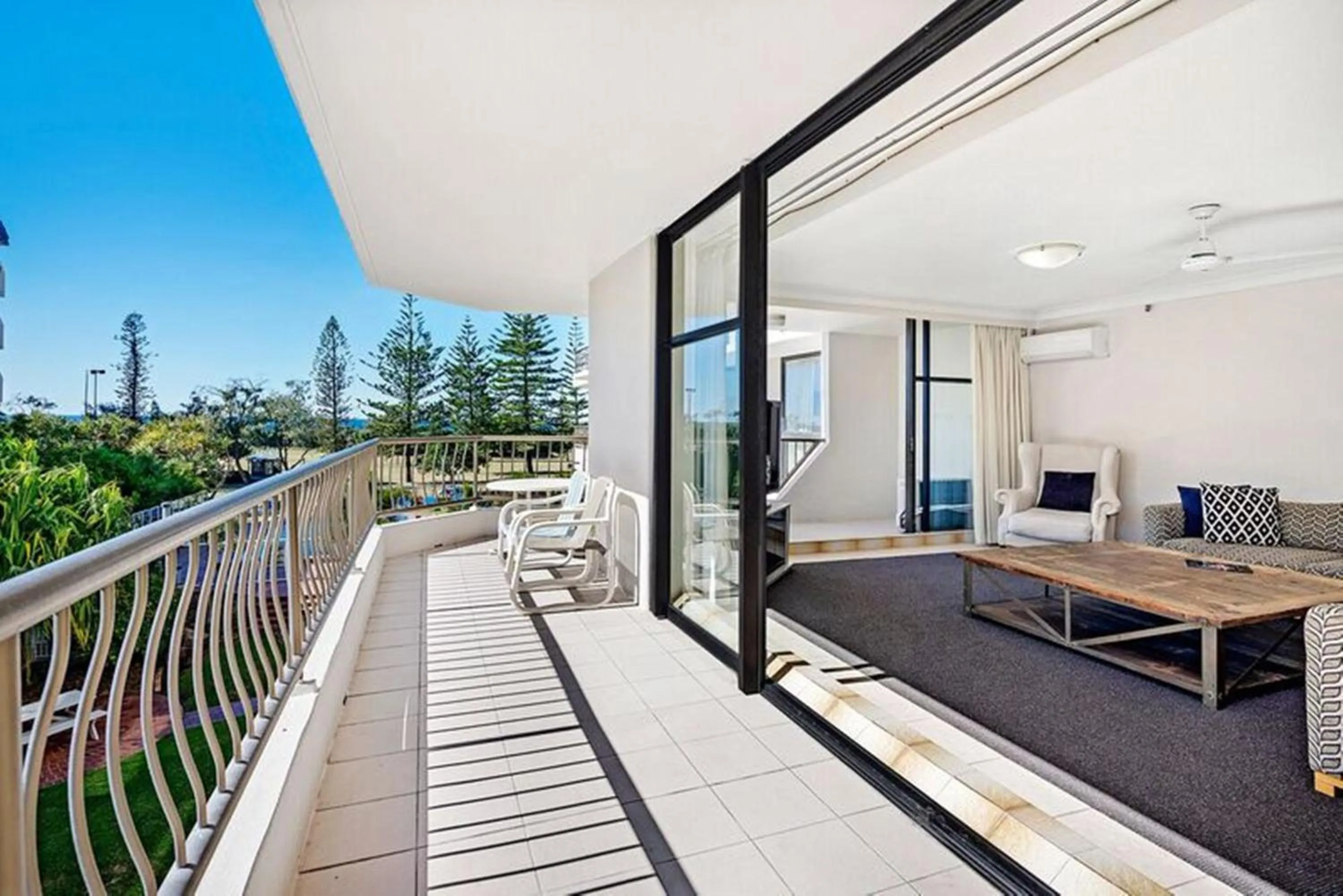 Balcony/Terrace in ULTIQA Beach Haven on Broadbeach