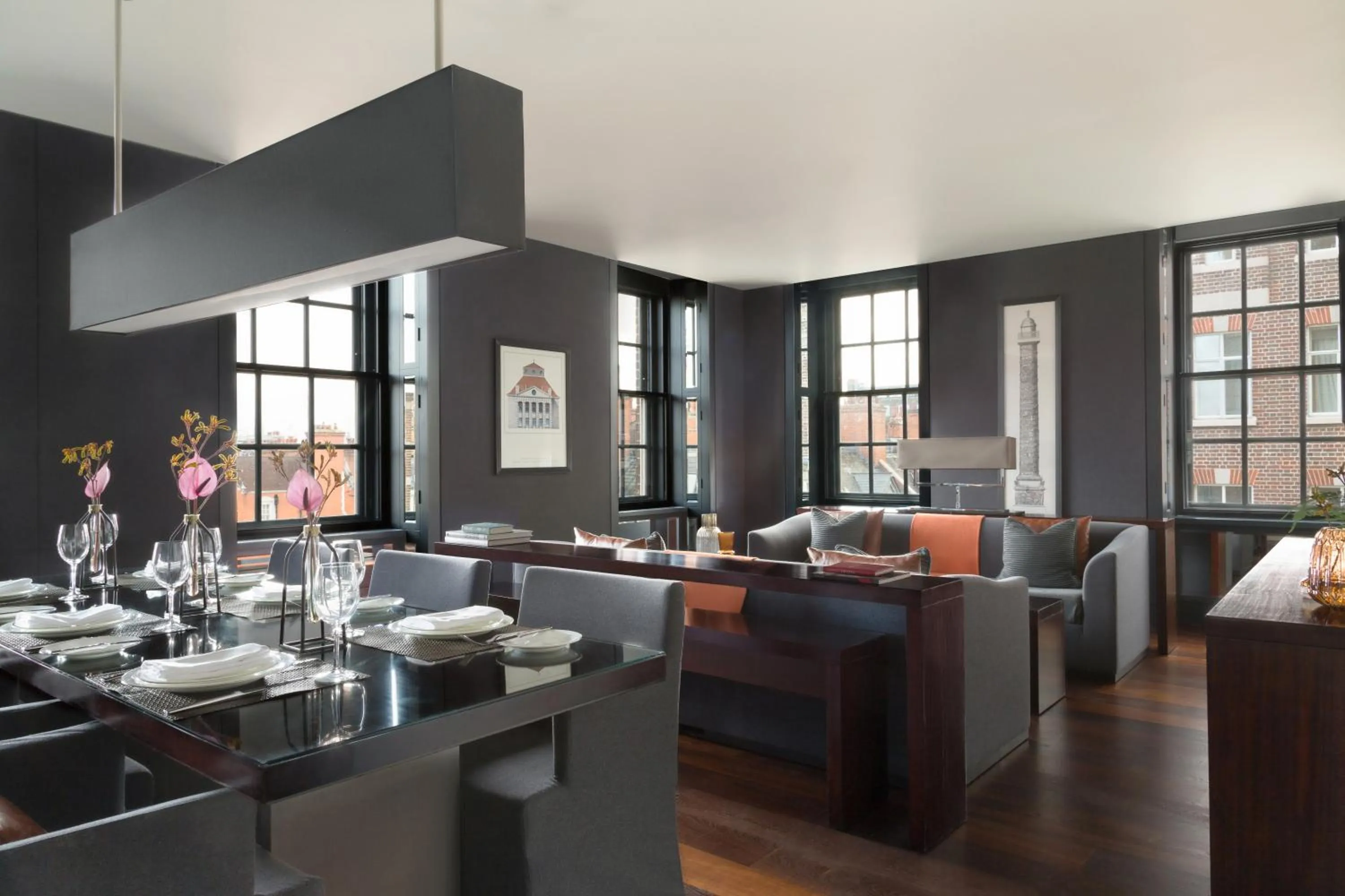 Kitchen or kitchenette in Grosvenor House Suites