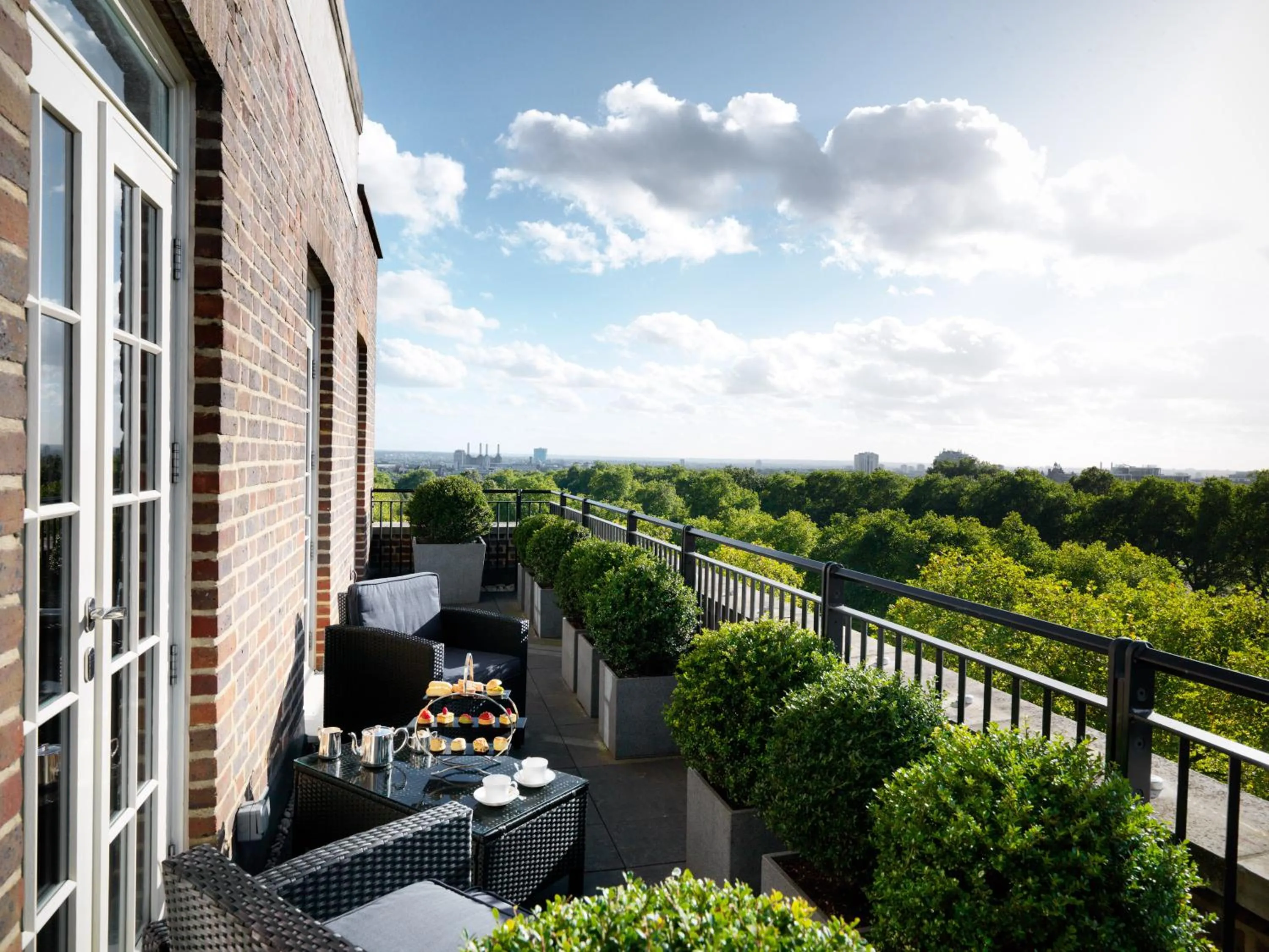 Balcony/Terrace in Grosvenor House Suites
