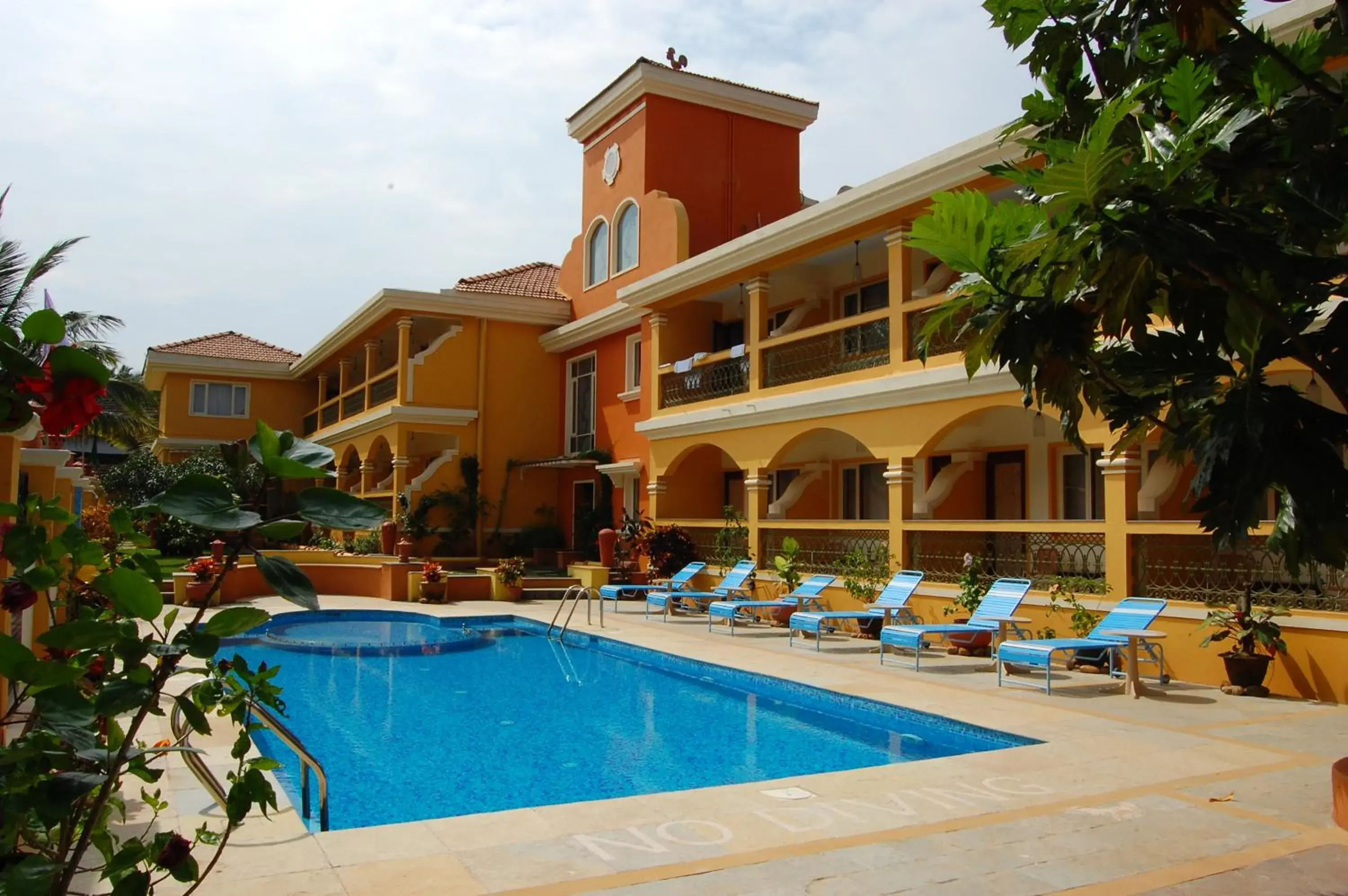 Property building in Martins Comfort Property building in Martins Comfort