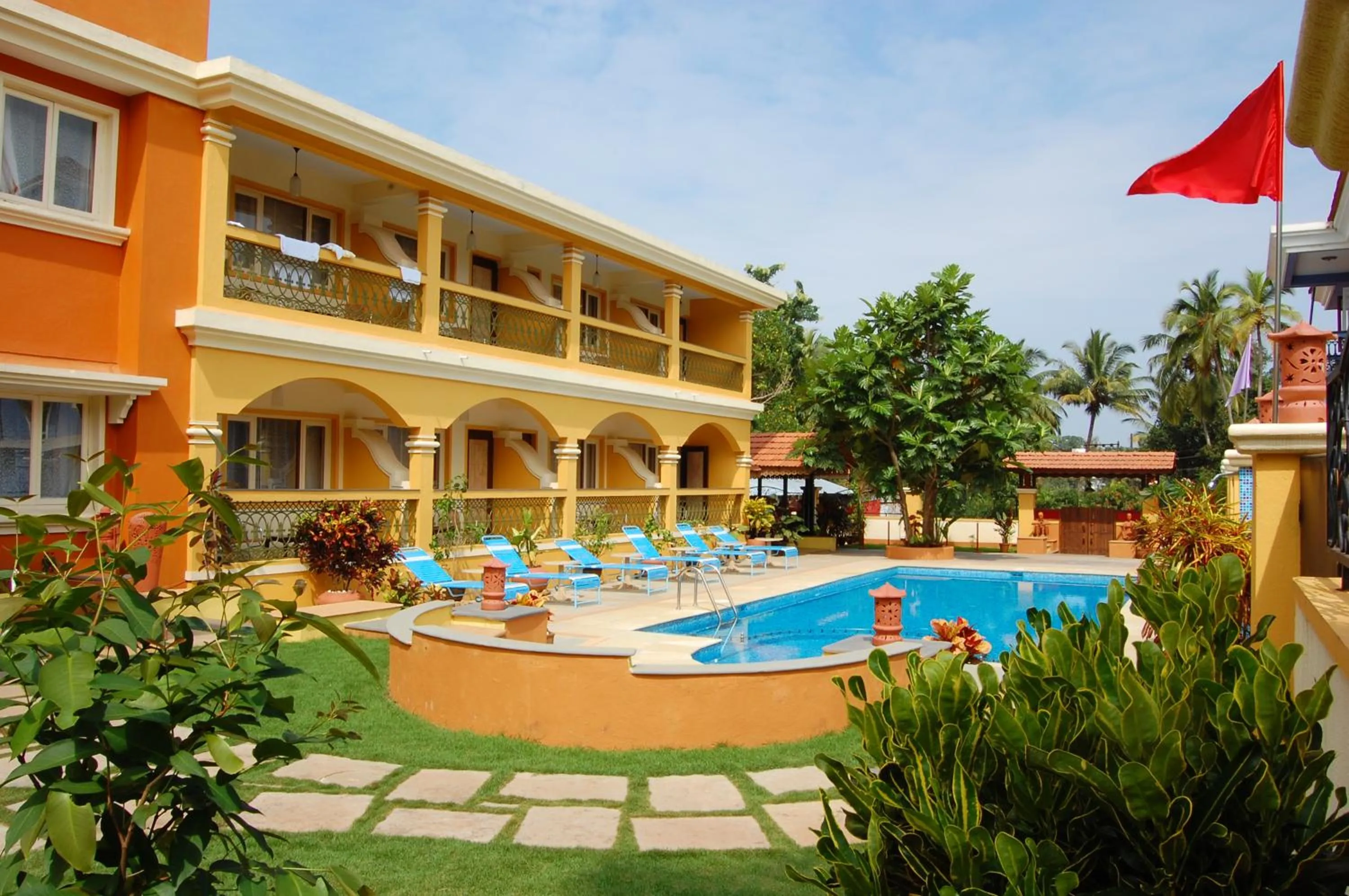 Pool view in Martins Comfort