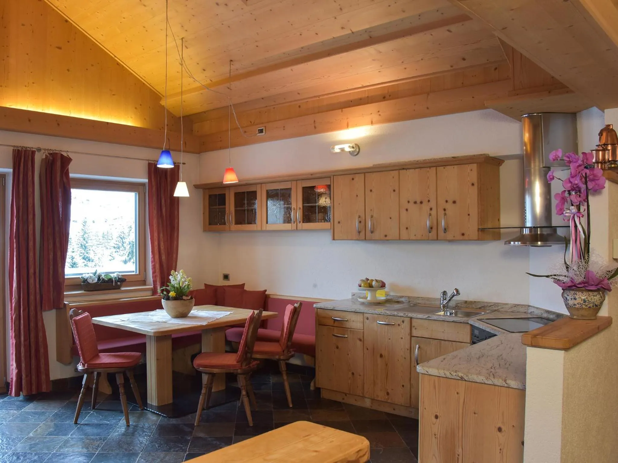 Kitchen or kitchenette in Residence Salvan