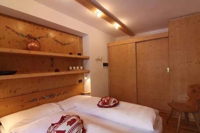 Bedroom, Bed in Residence Salvan