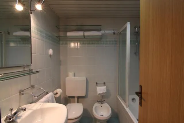 Bathroom in Residence Salvan