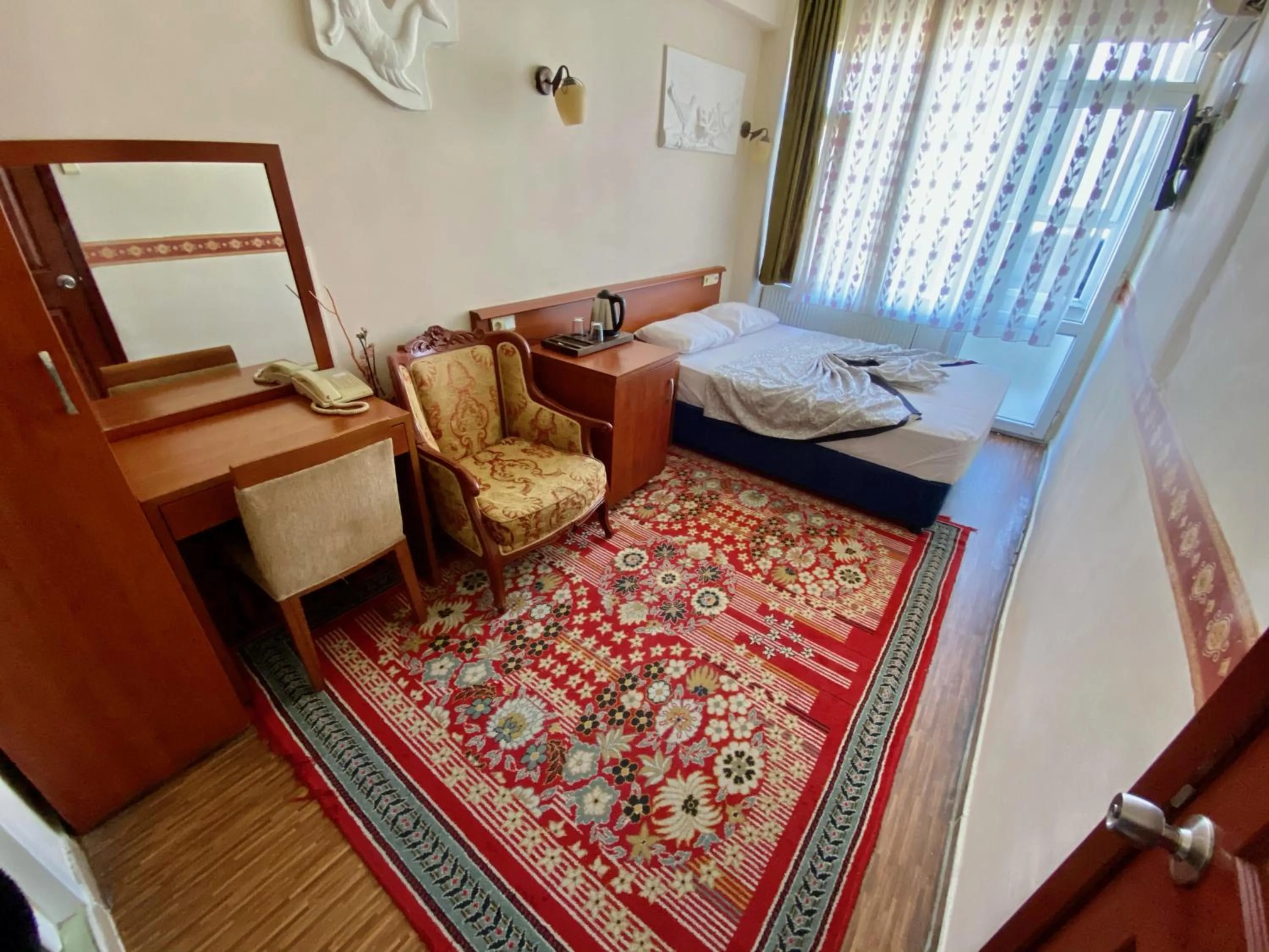 Bedroom, Bed in Kadikoy Kervansaray Hotel