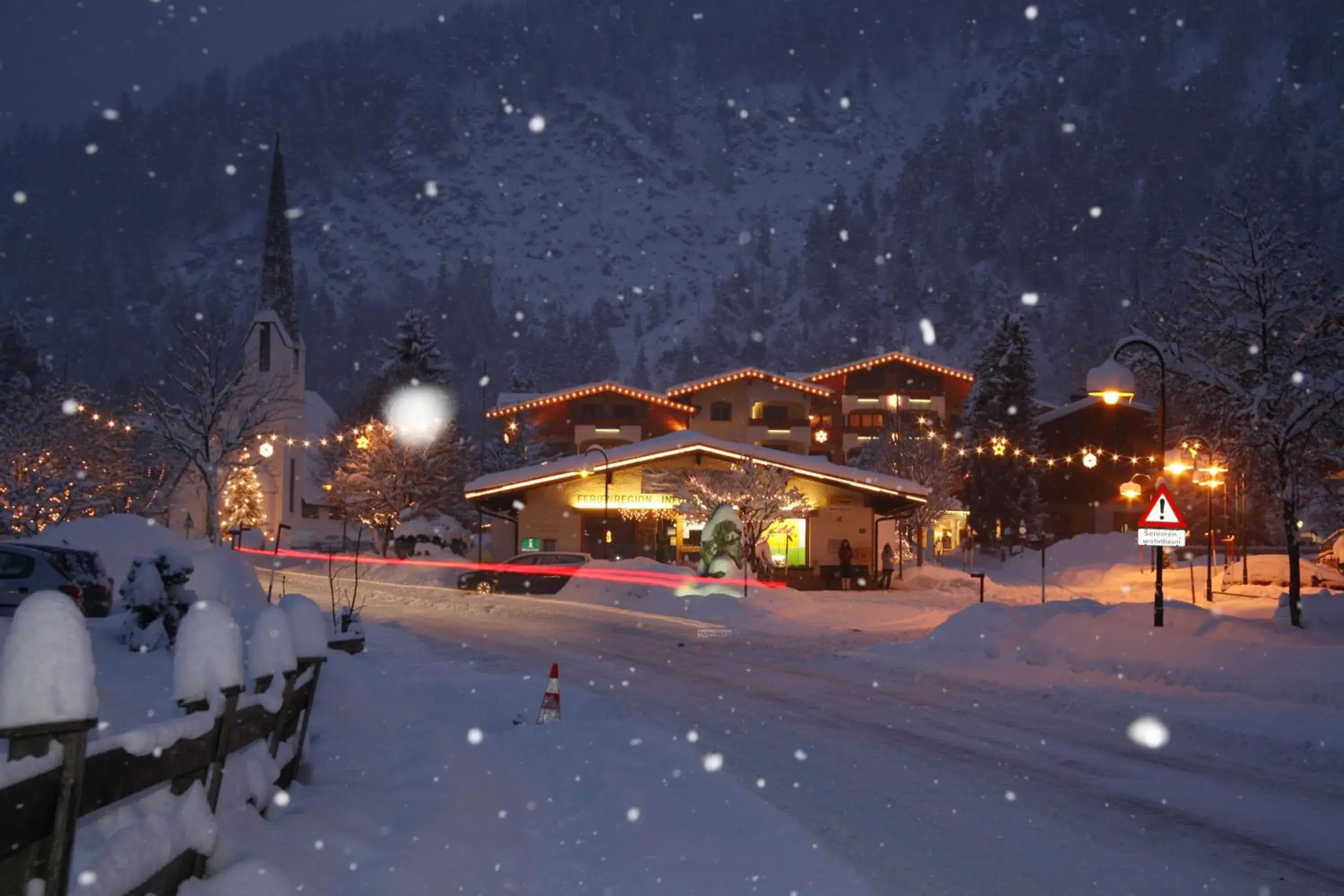 Neighbourhood, Winter in Vitalhotel Berghof