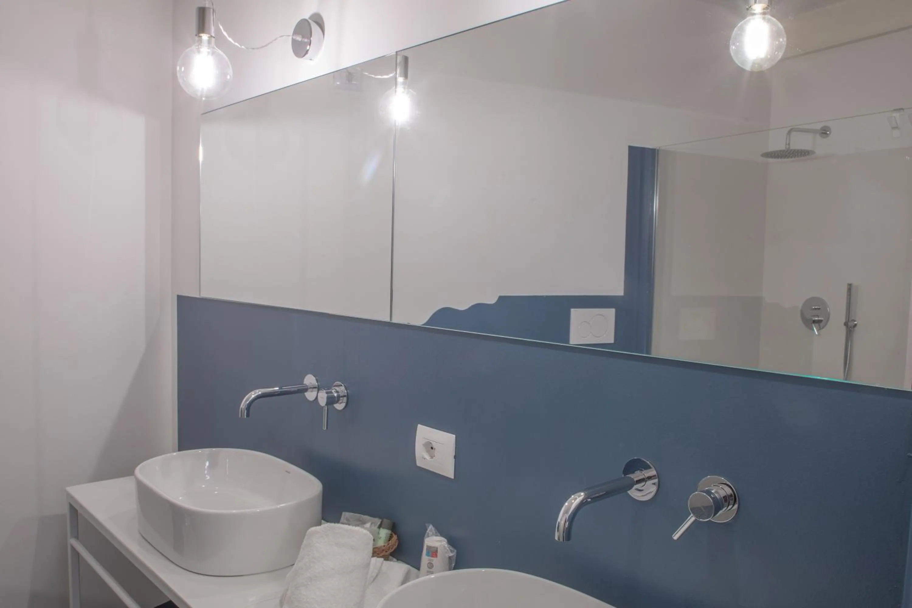 Bathroom in Hotel Villa Ambra