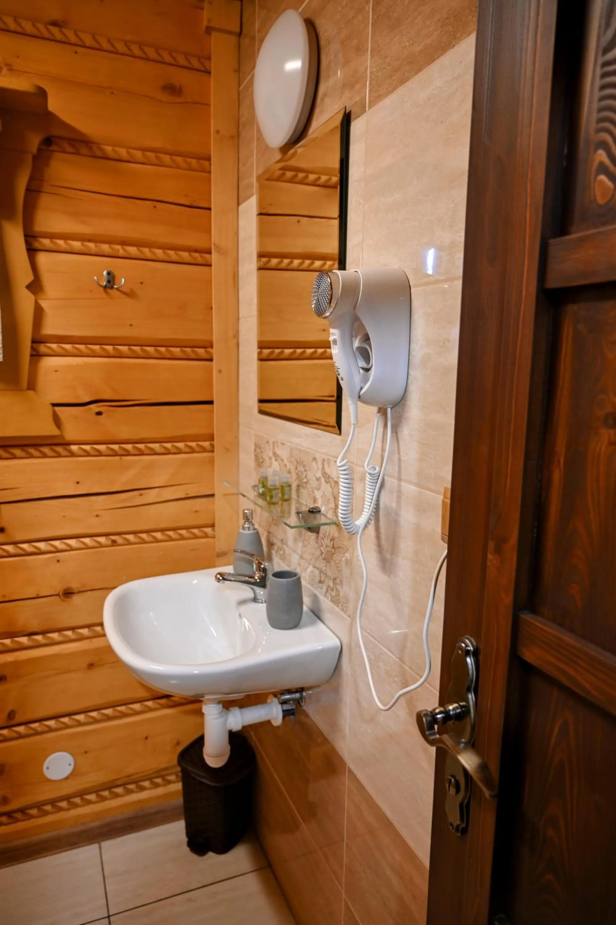 Toilet in Zbojnicky penzion