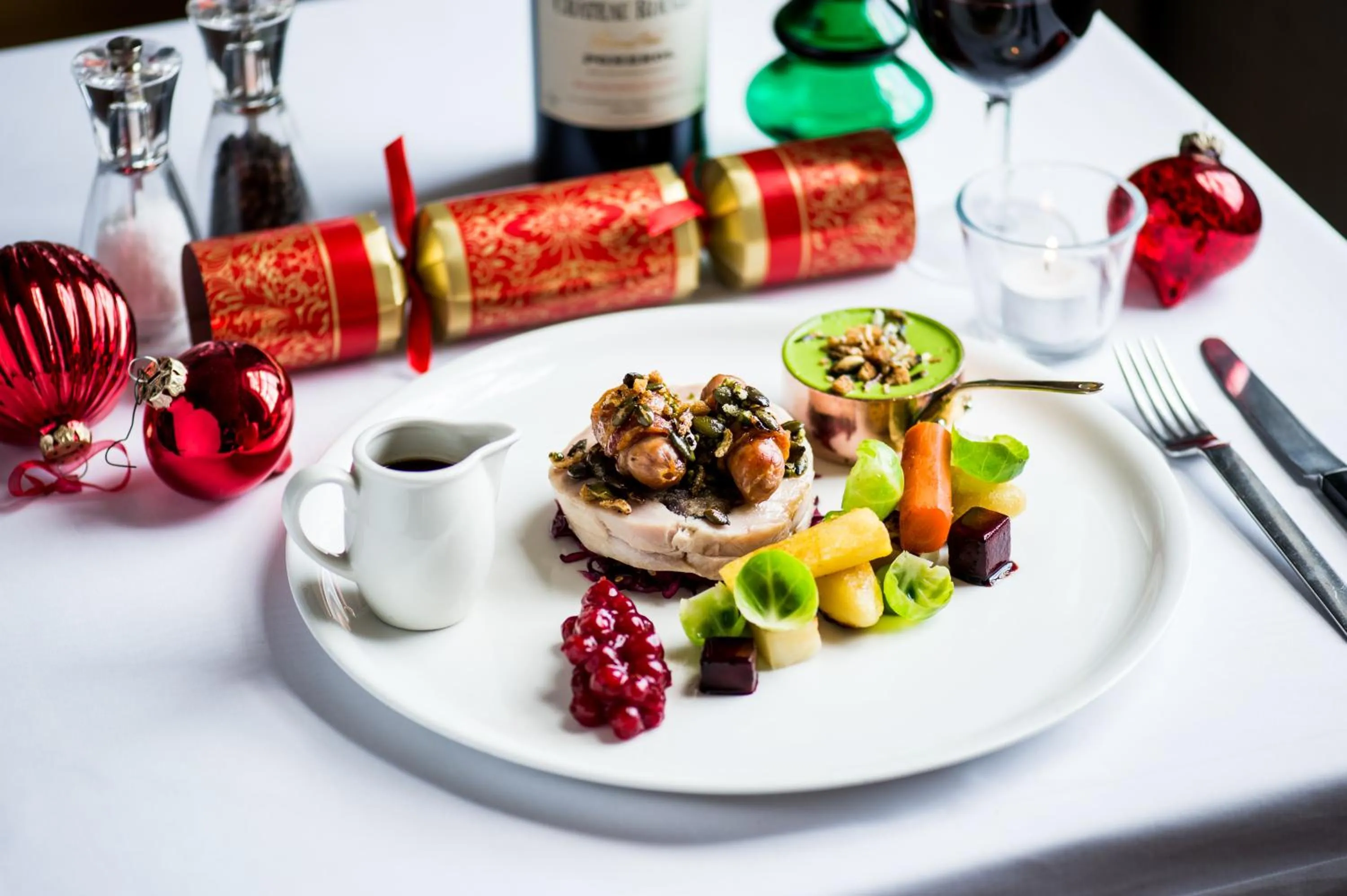 Food and drinks in Hart's Hotel