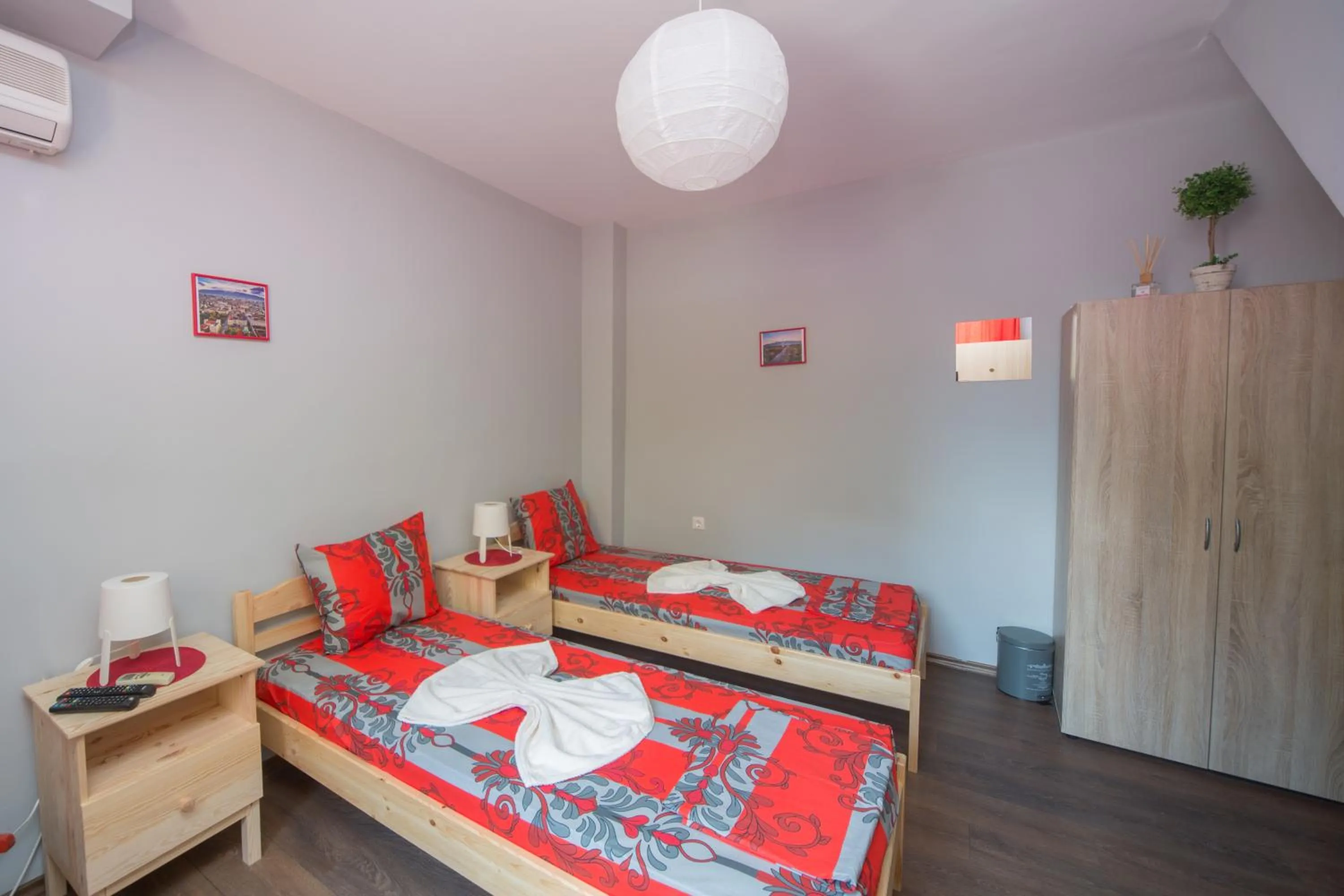 Photo of the whole room in Peter Pan House