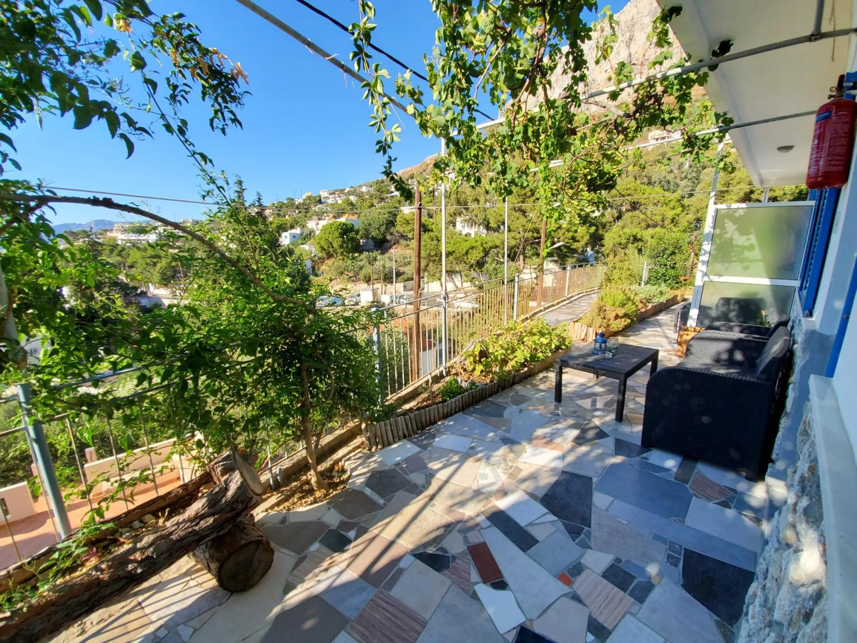 Garden in Panorama Studios & Apartments