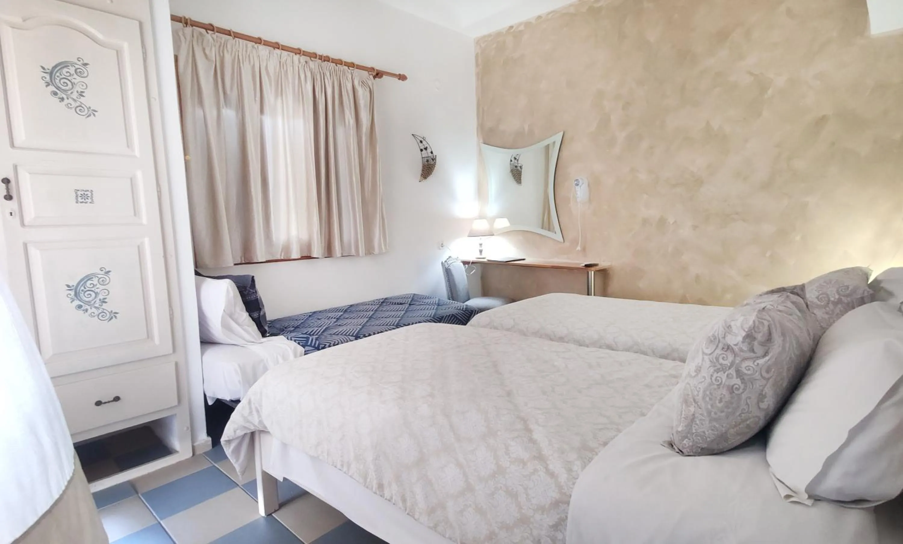 Bed in Panorama Studios & Apartments