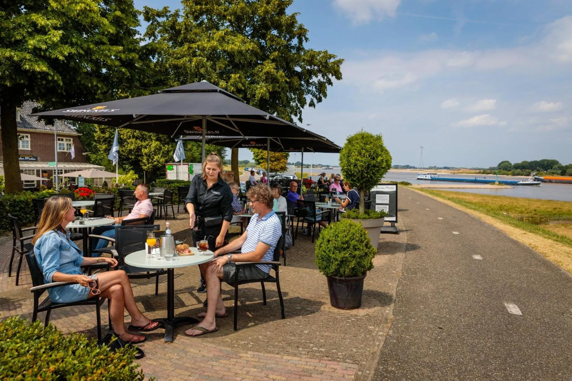 Restaurant/places to eat in De Gouden Molen