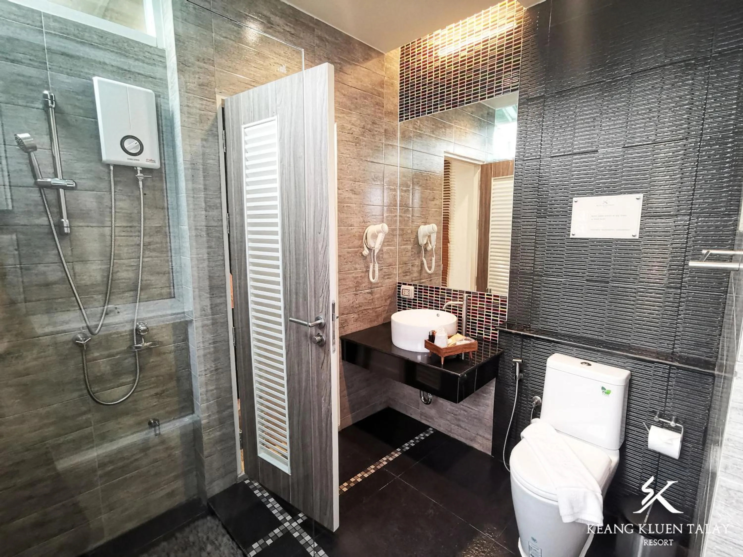 Keang Kluen Talay Resort