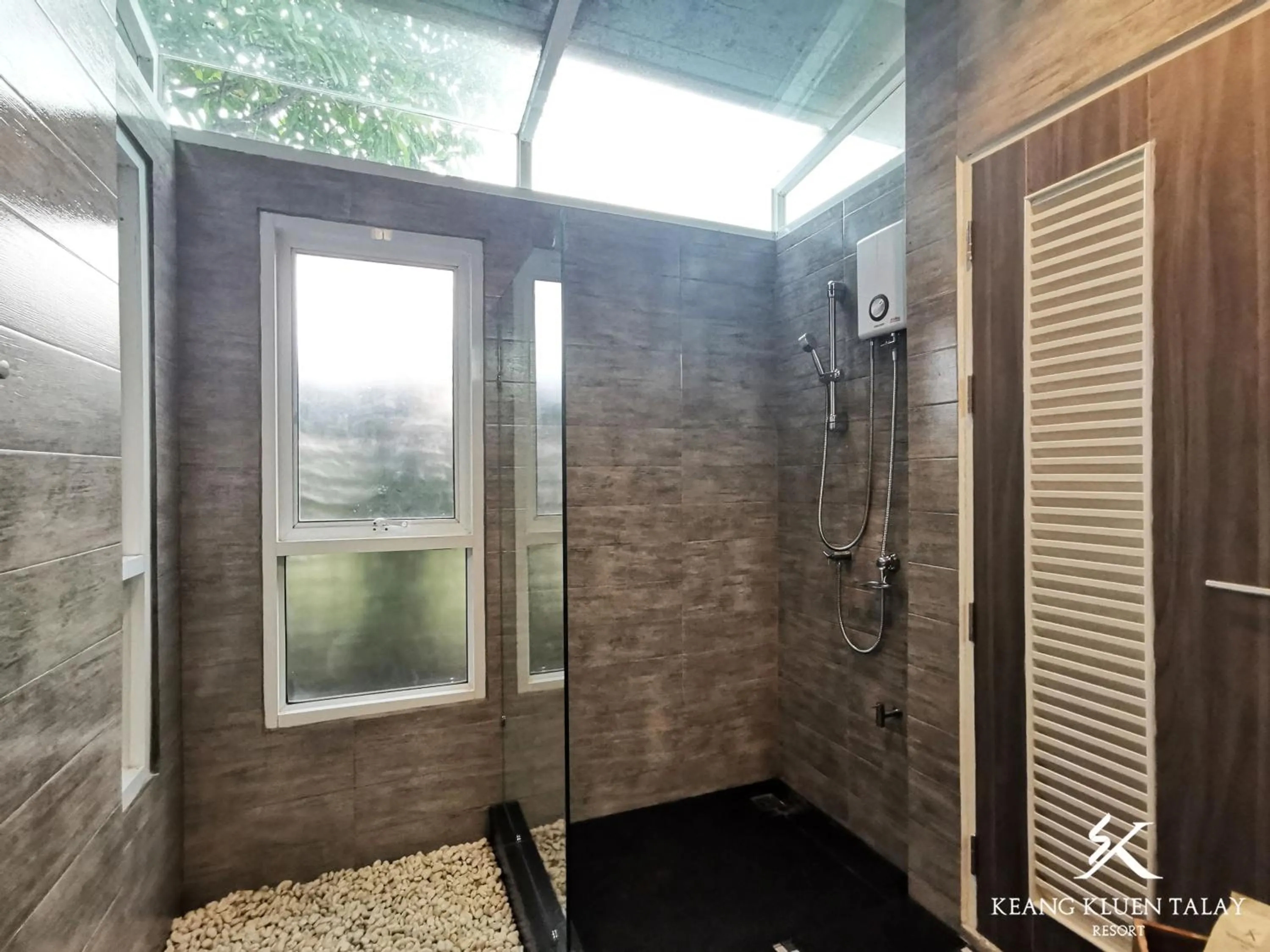 Keang Kluen Talay Resort