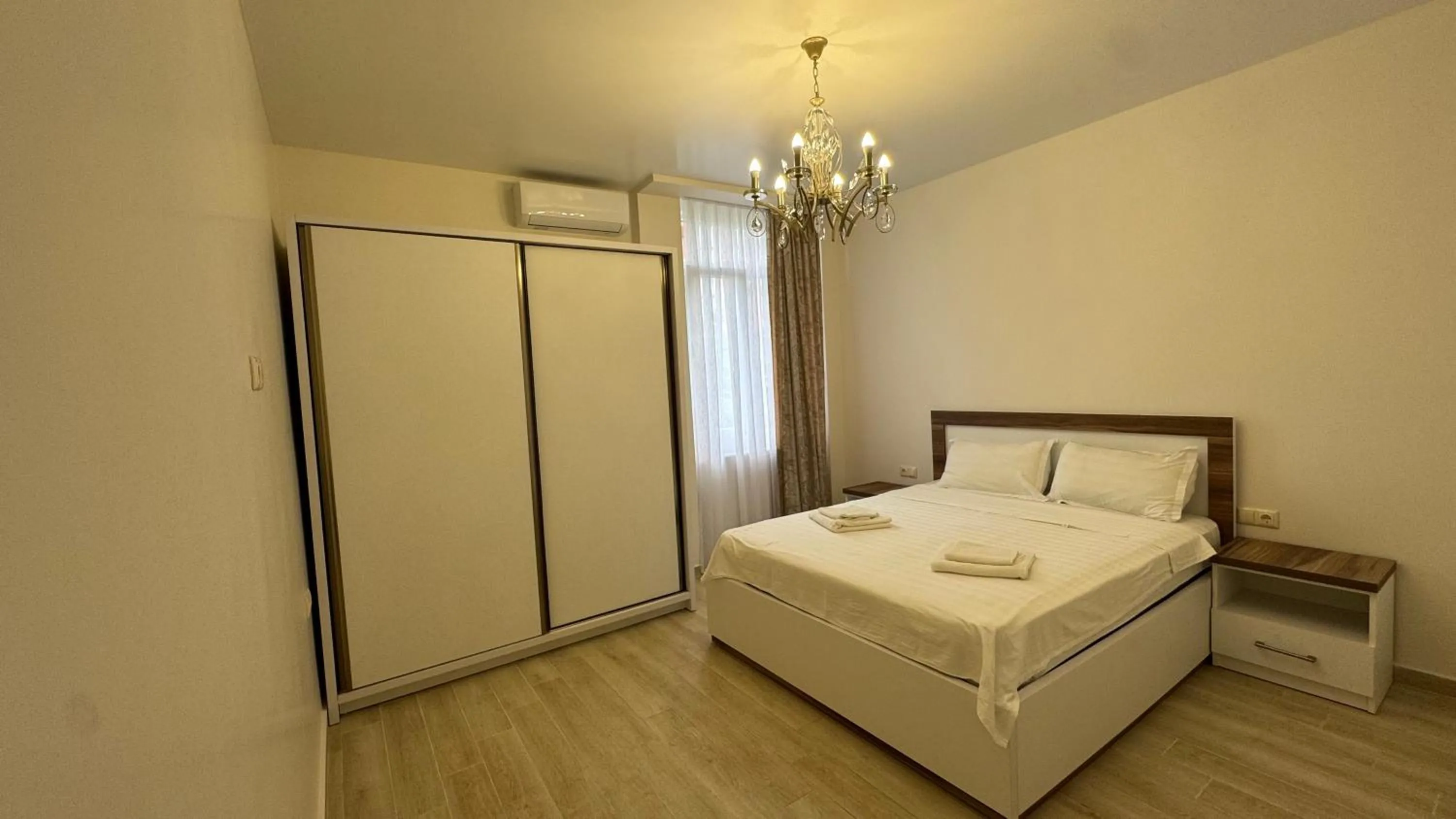 Property building, Bed in Nakashidze's Apartments