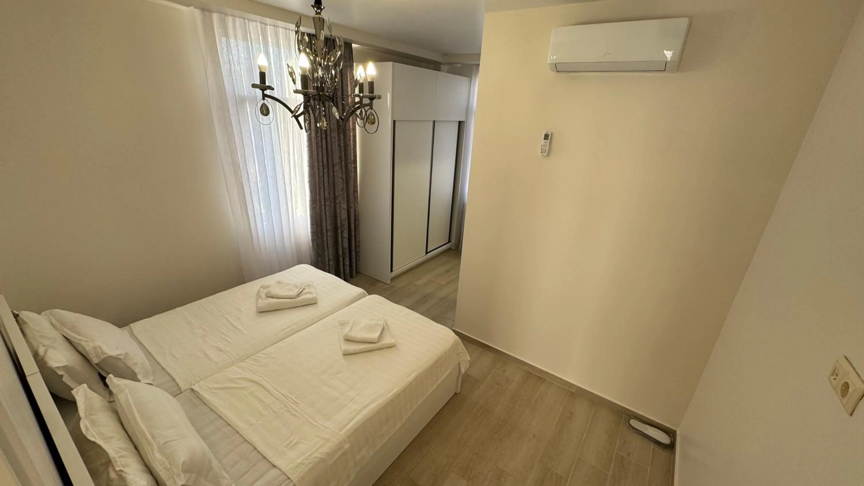 Bed in Nakashidze's Apartments