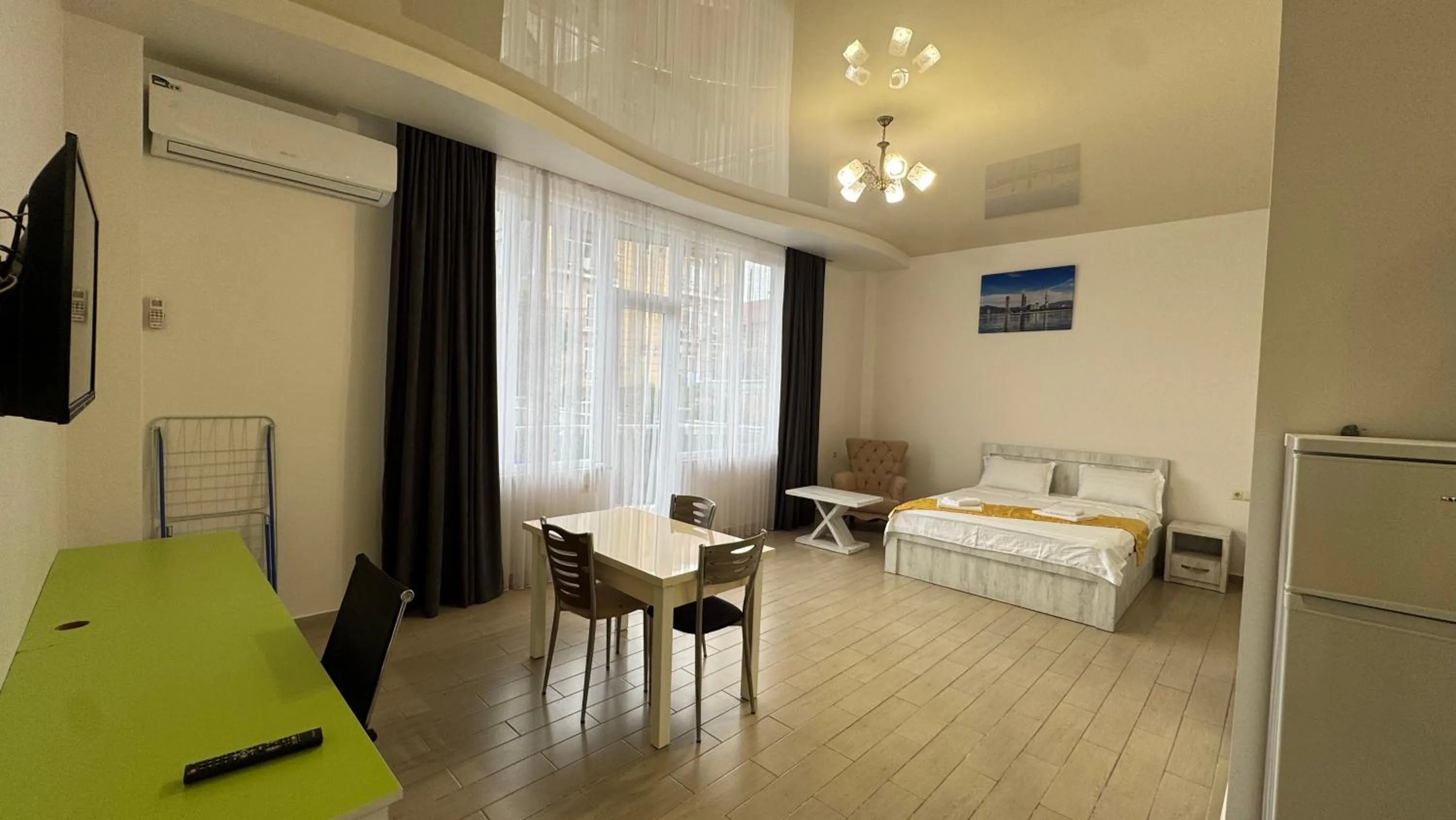 Seating area, Bed in Nakashidze's Apartments