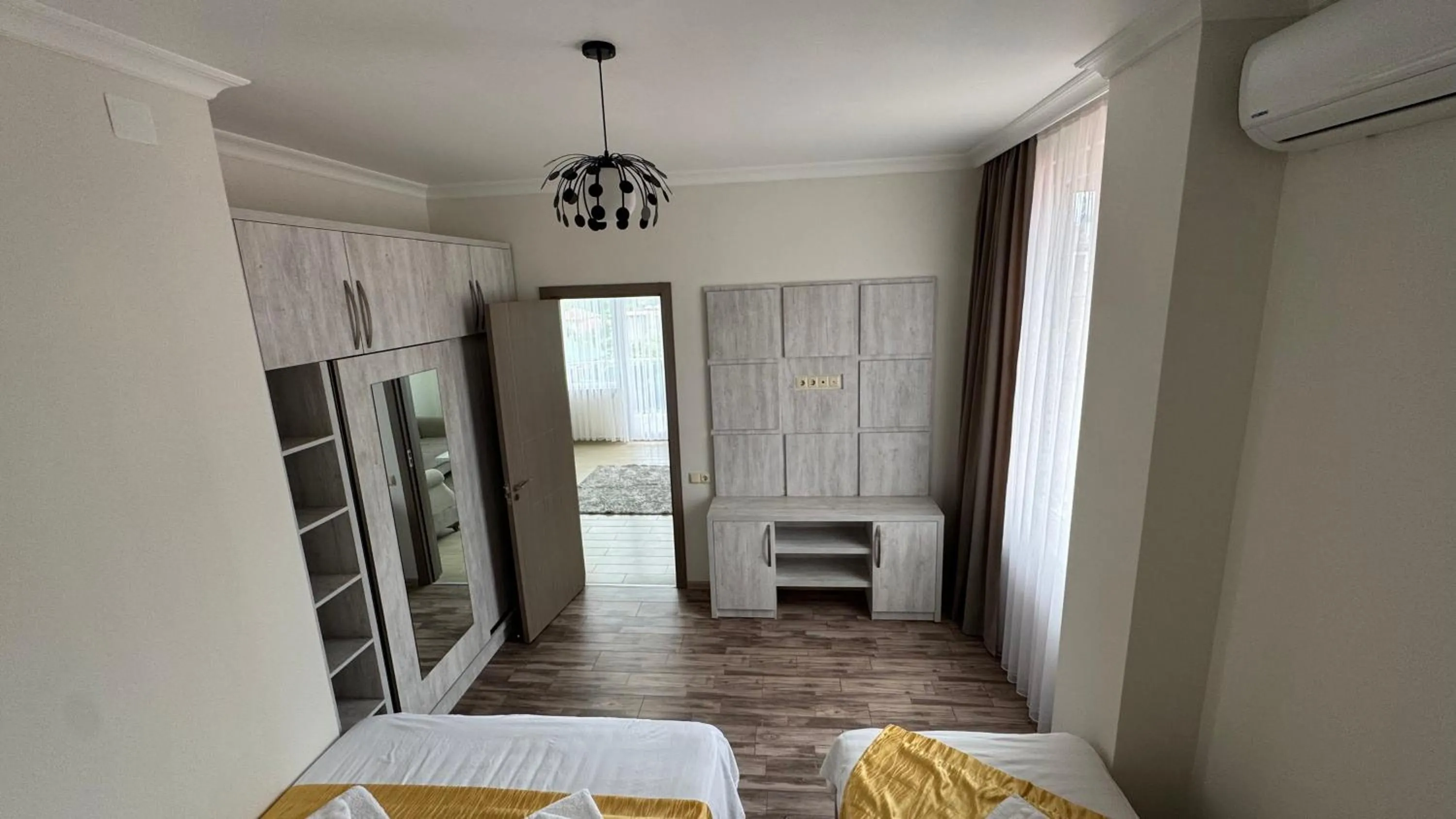Bedroom, Bed in Nakashidze's Apartments
