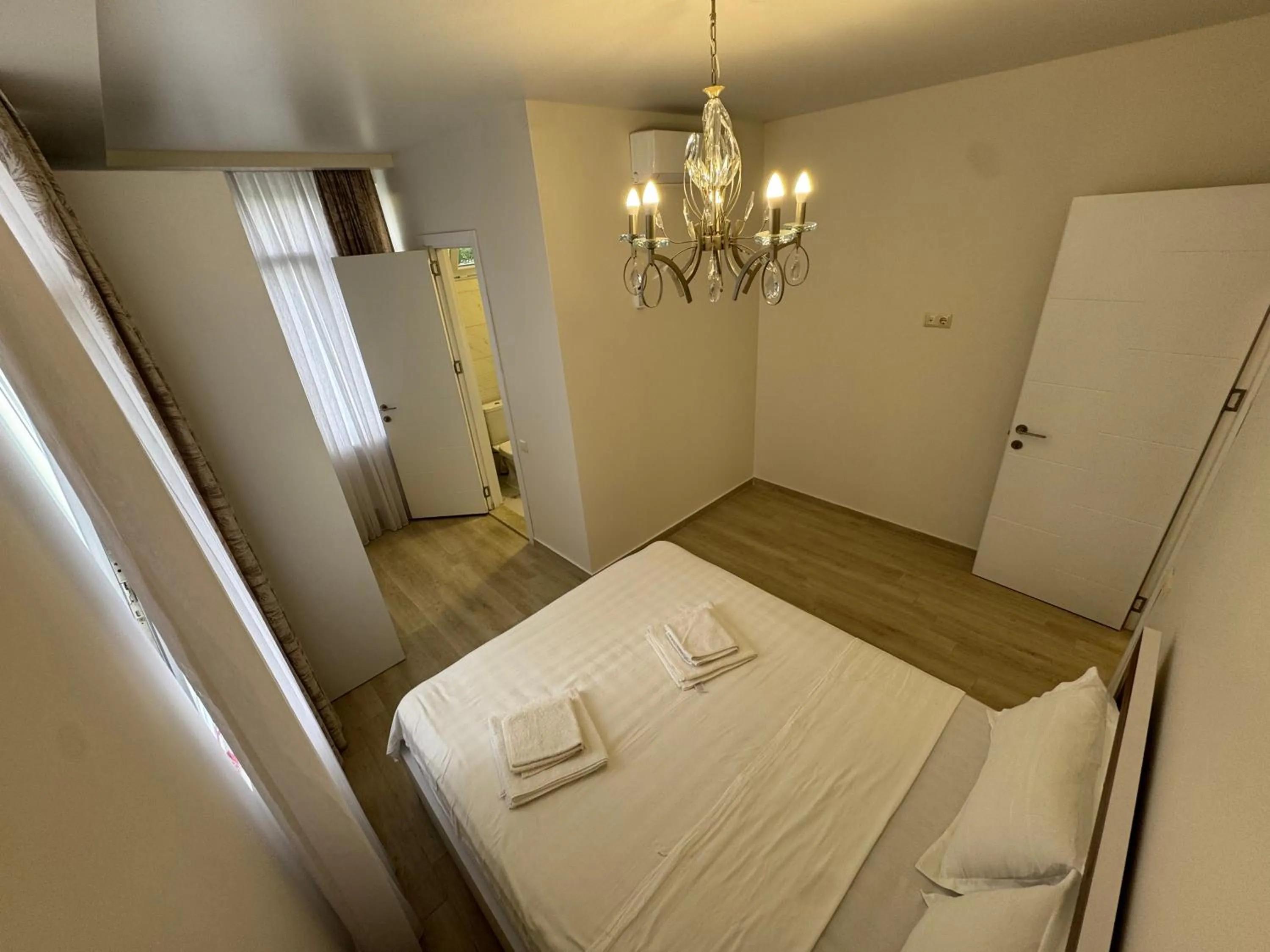 Property building, Bed in Nakashidze's Apartments