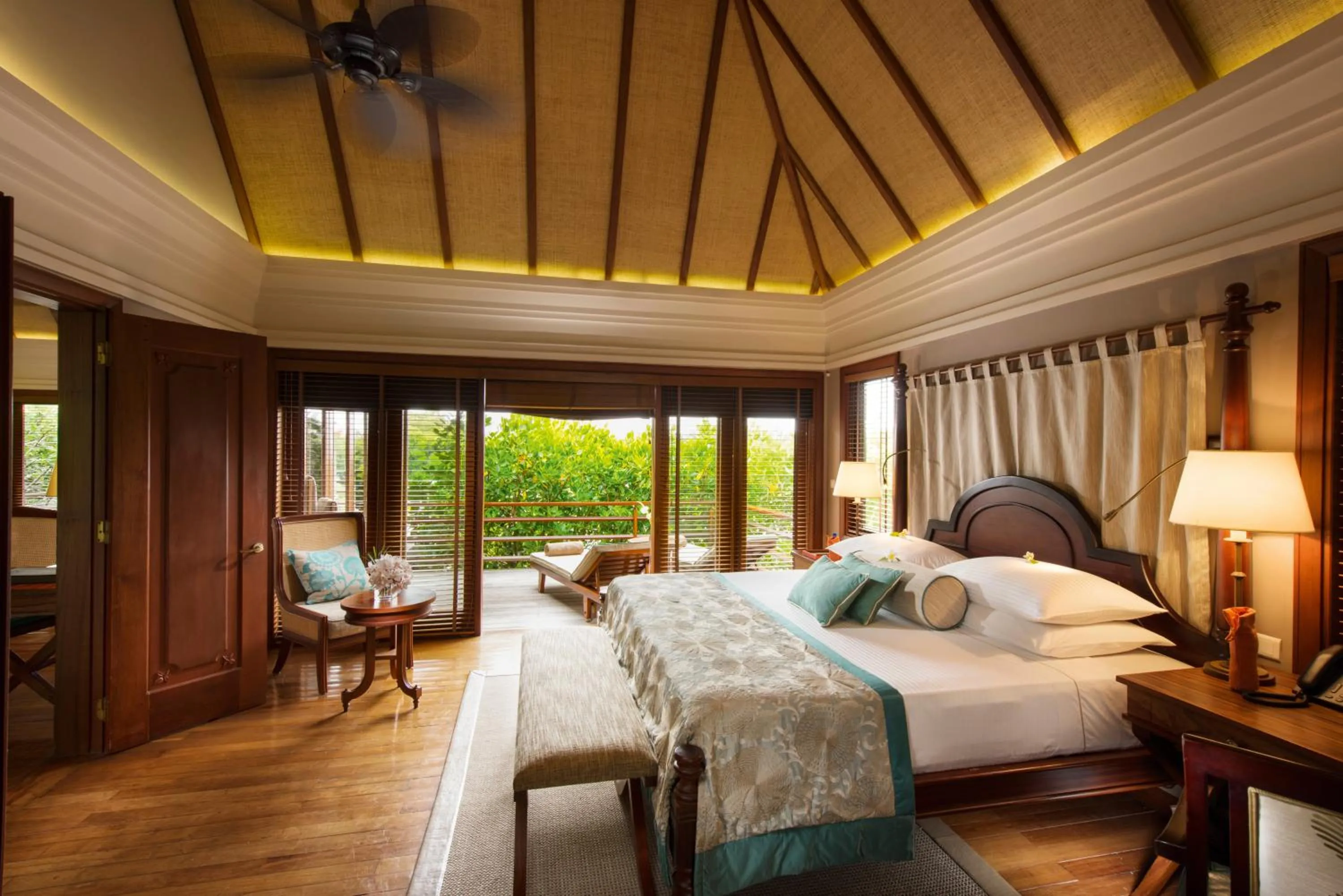 Bedroom, Bed in Constance Prince Maurice