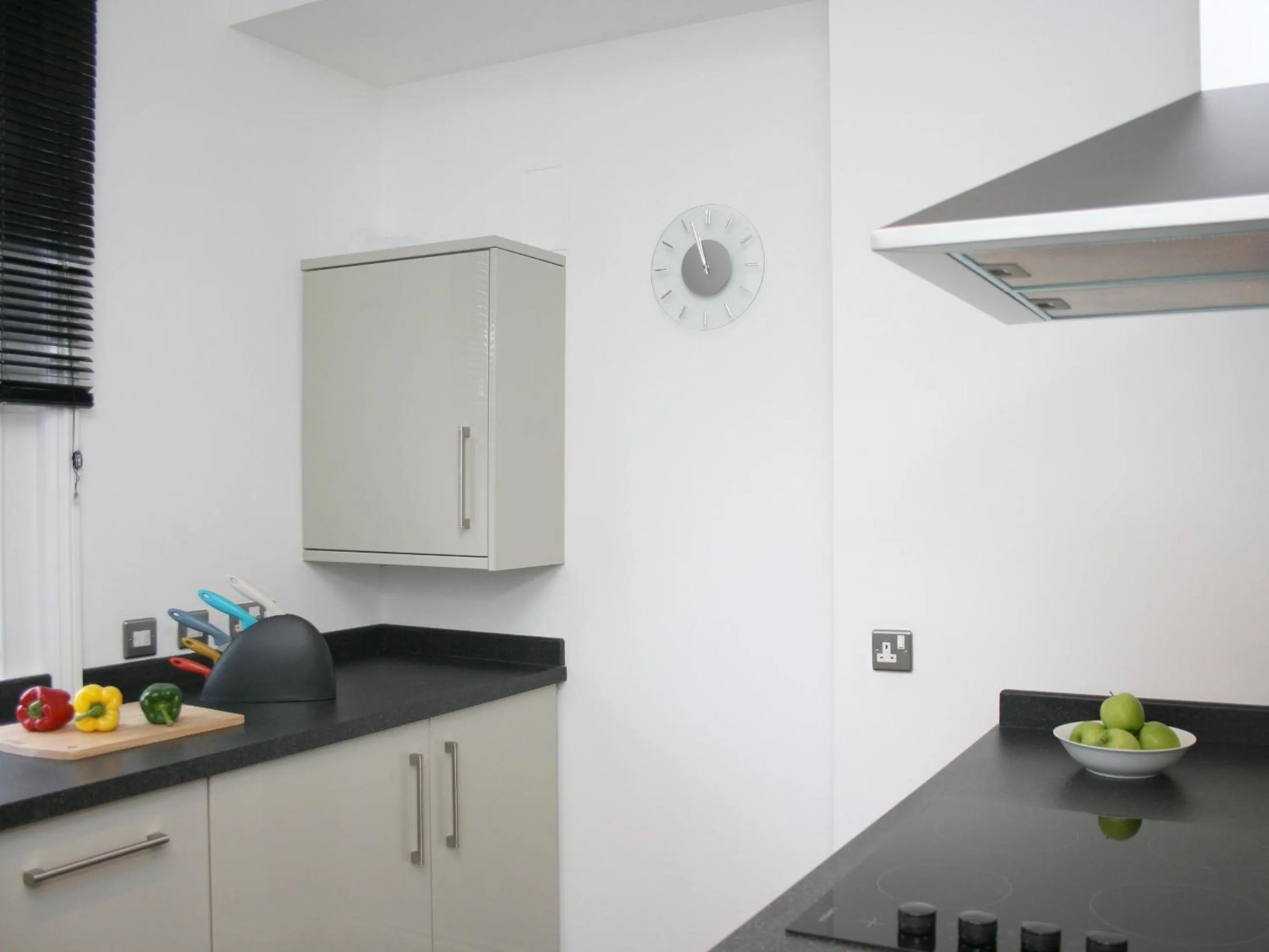 Kitchen or kitchenette in Lower Pantiles Apartment