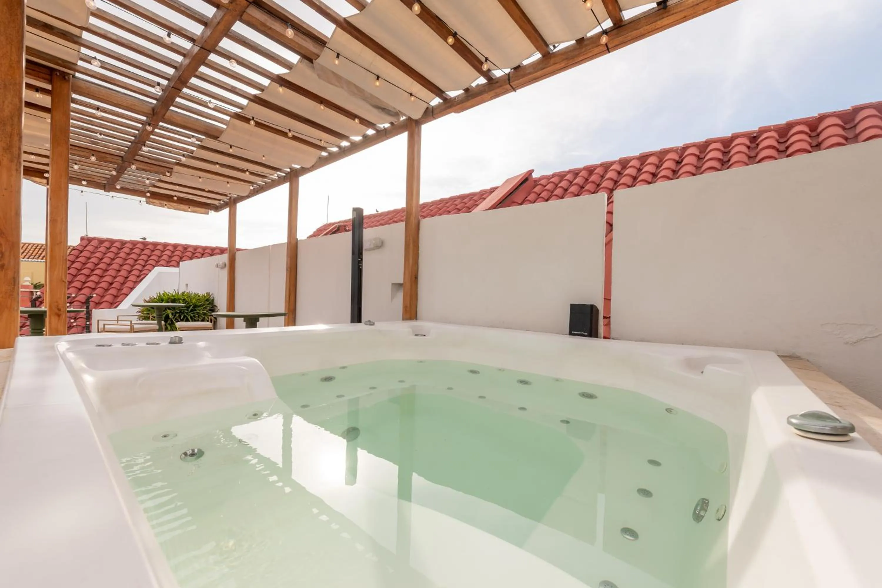 Hot Tub in Hotel Boutique Bovedas de Santa Clara By Accor